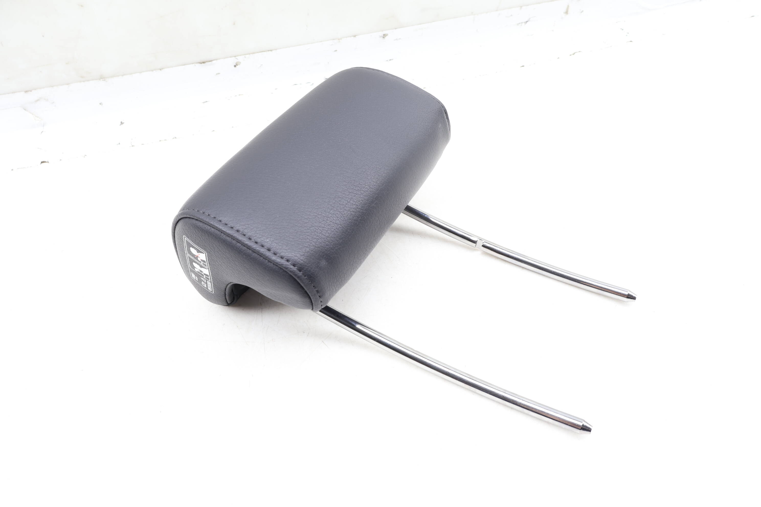 Center 2Nd Row Headrest / Head Rest 4L0883905D