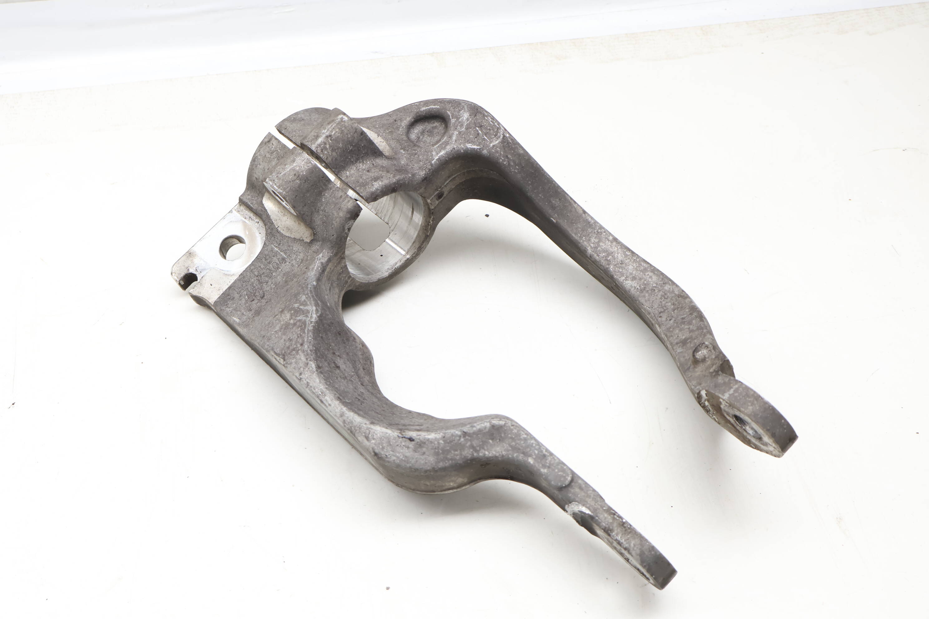 Suspension Fork / Shock Holder CPLA3463AC