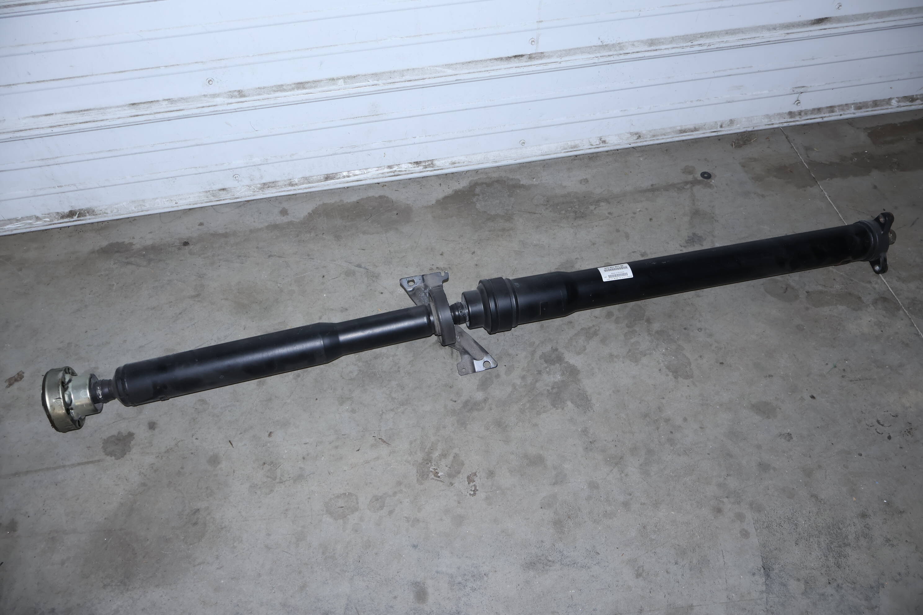 Driveshaft / Propeller Shaft 97042101132