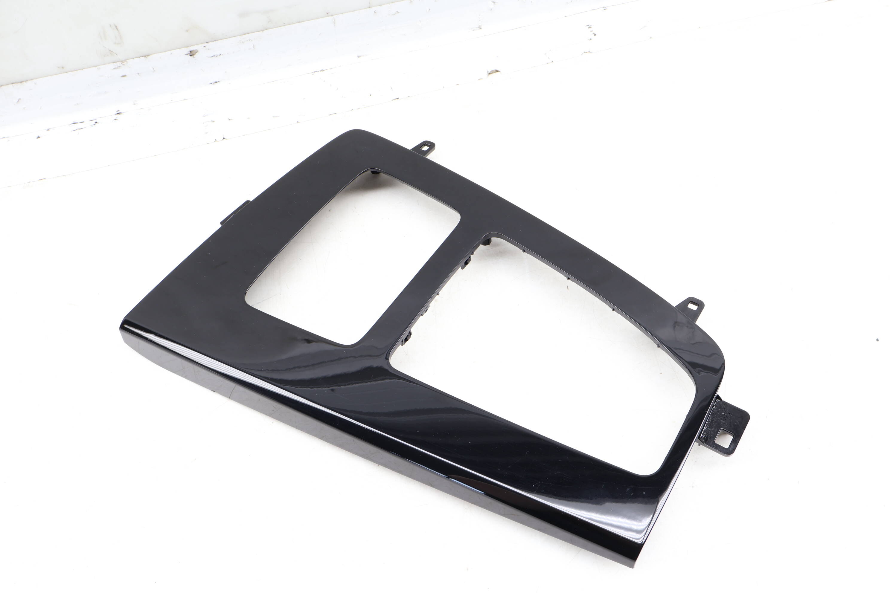 Center Console / Shifter Trim 80B864241G