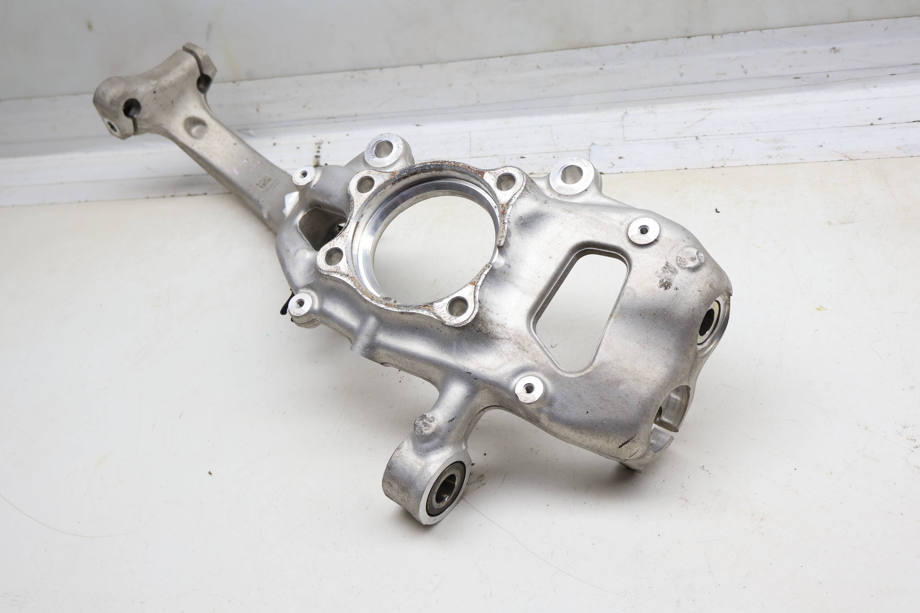 Spindle Knuckle / Wheel Bearing Housing 80A407253C