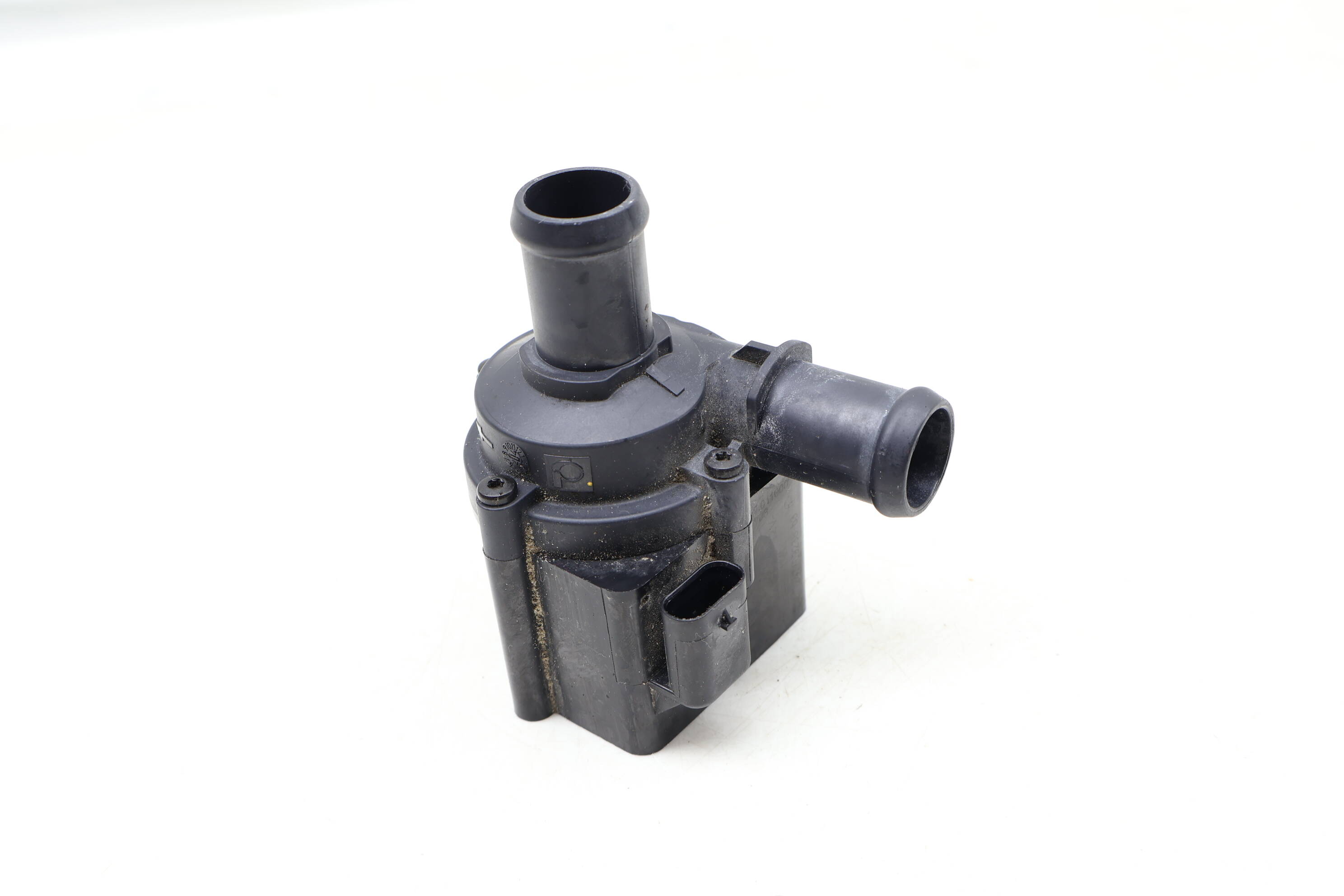 Auxiliary Coolant / Water Pump 06H121601N