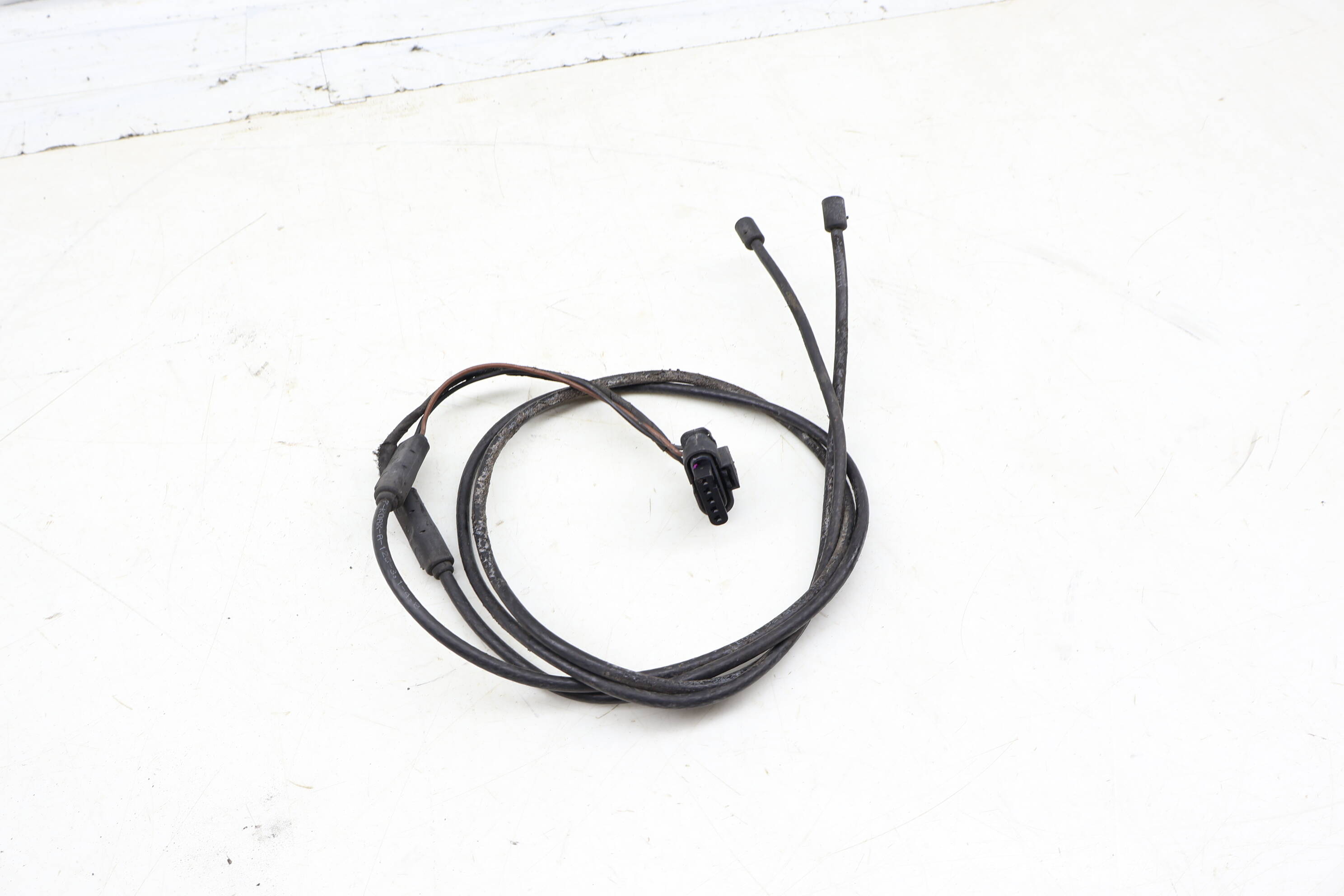 Trunk Module Wiring Connector / Sensor Line 8W0962239