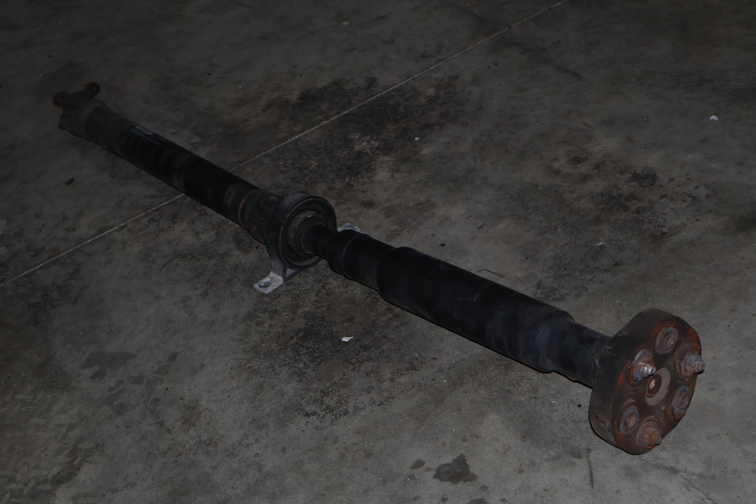 Driveshaft / Propeller Shaft 26107564740