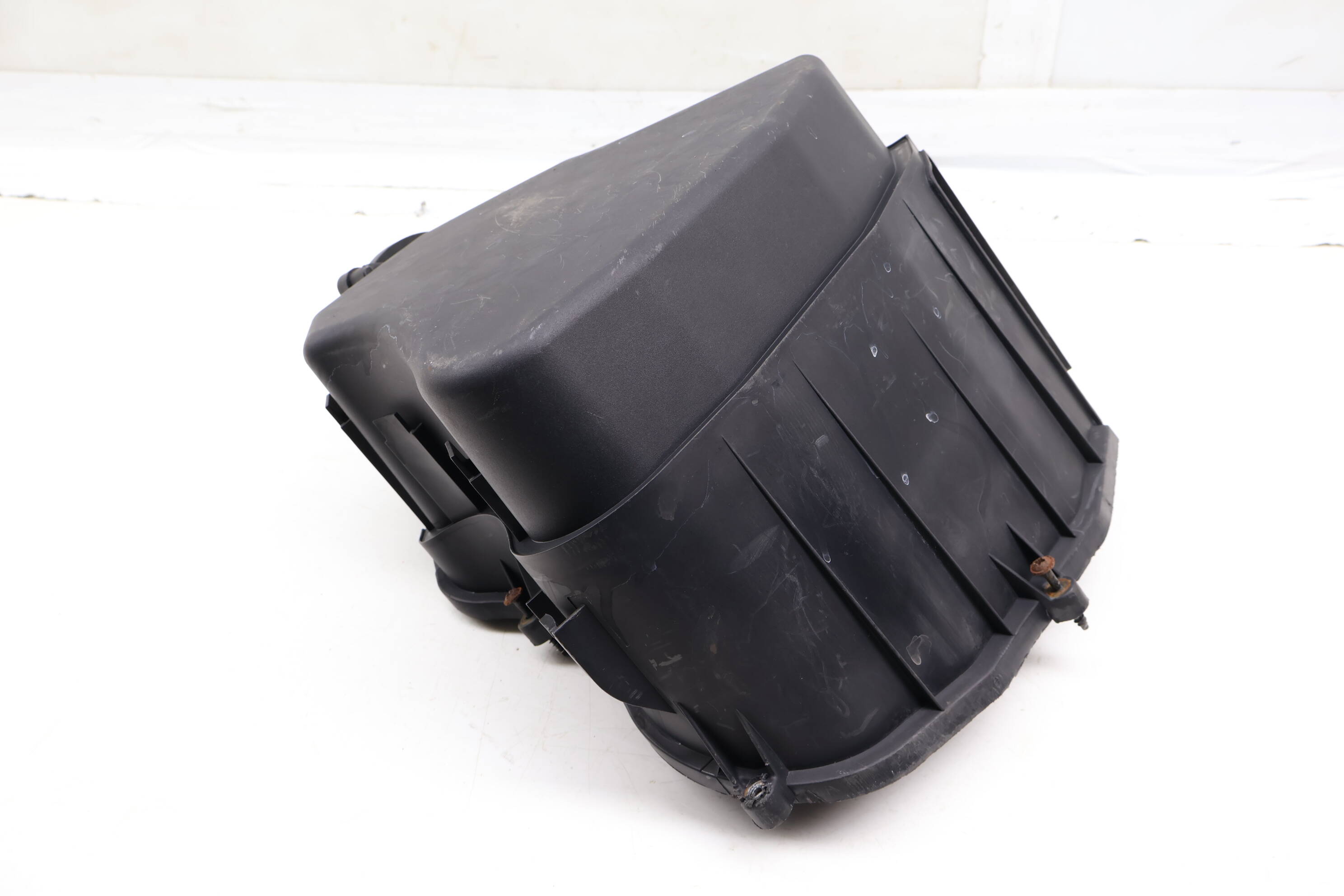 Upper Air Cleaner Filter Box / Housing 079133838A
