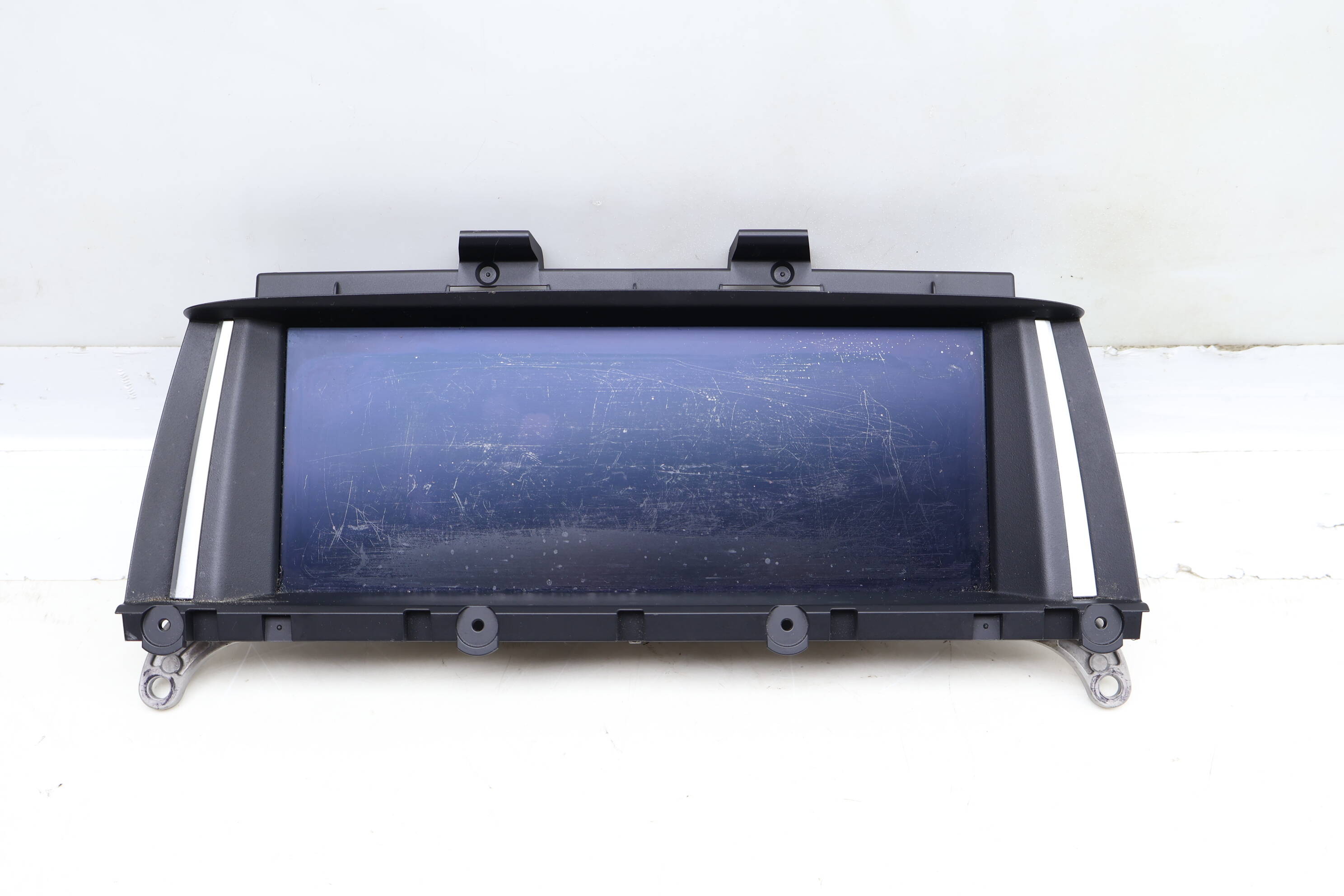 8.8" Display Screen / Monitor 65509370870