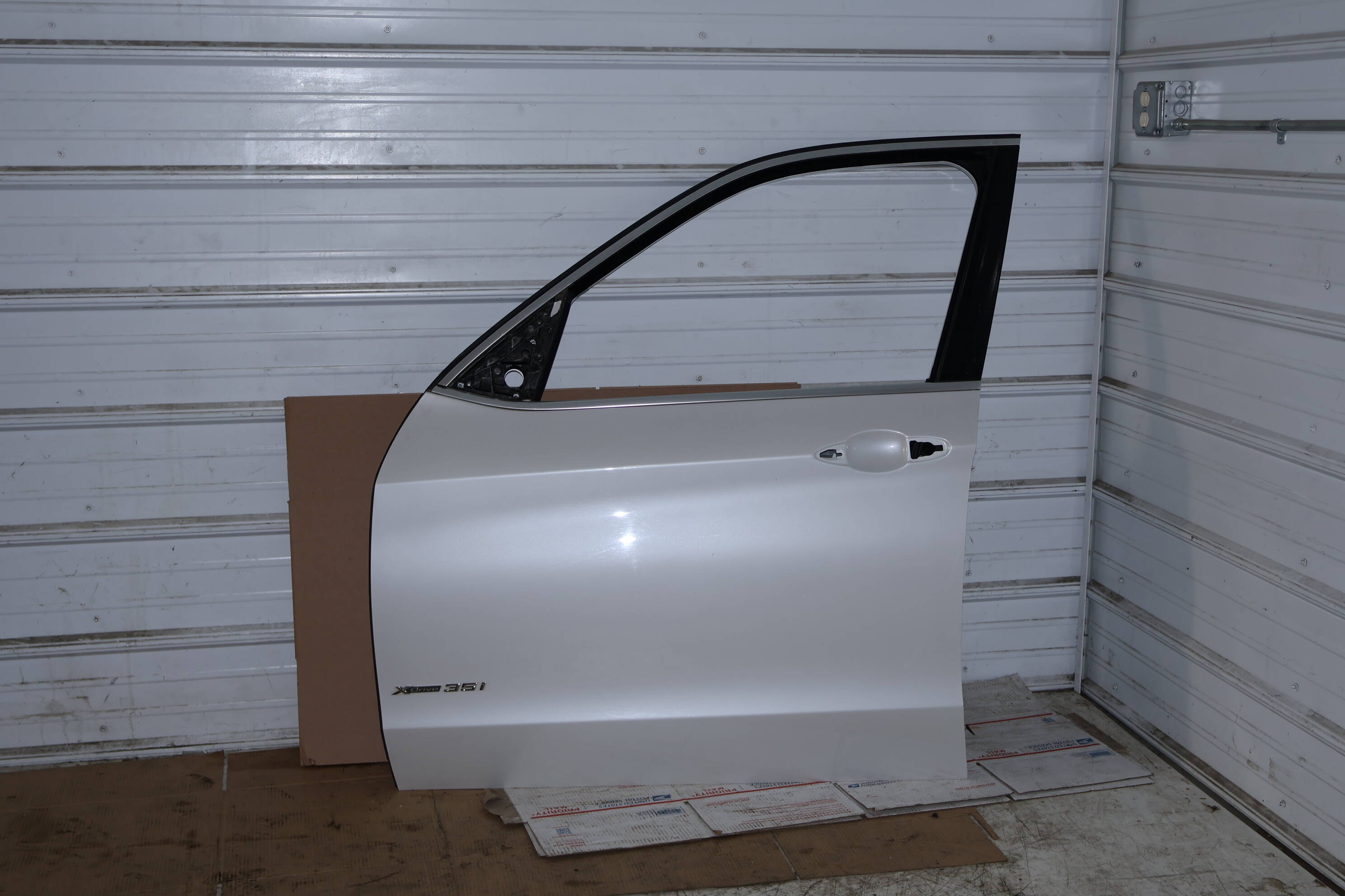 @koo__1107 BMW Front Left Door Shell / Skin / Frame (X5) 41517386737