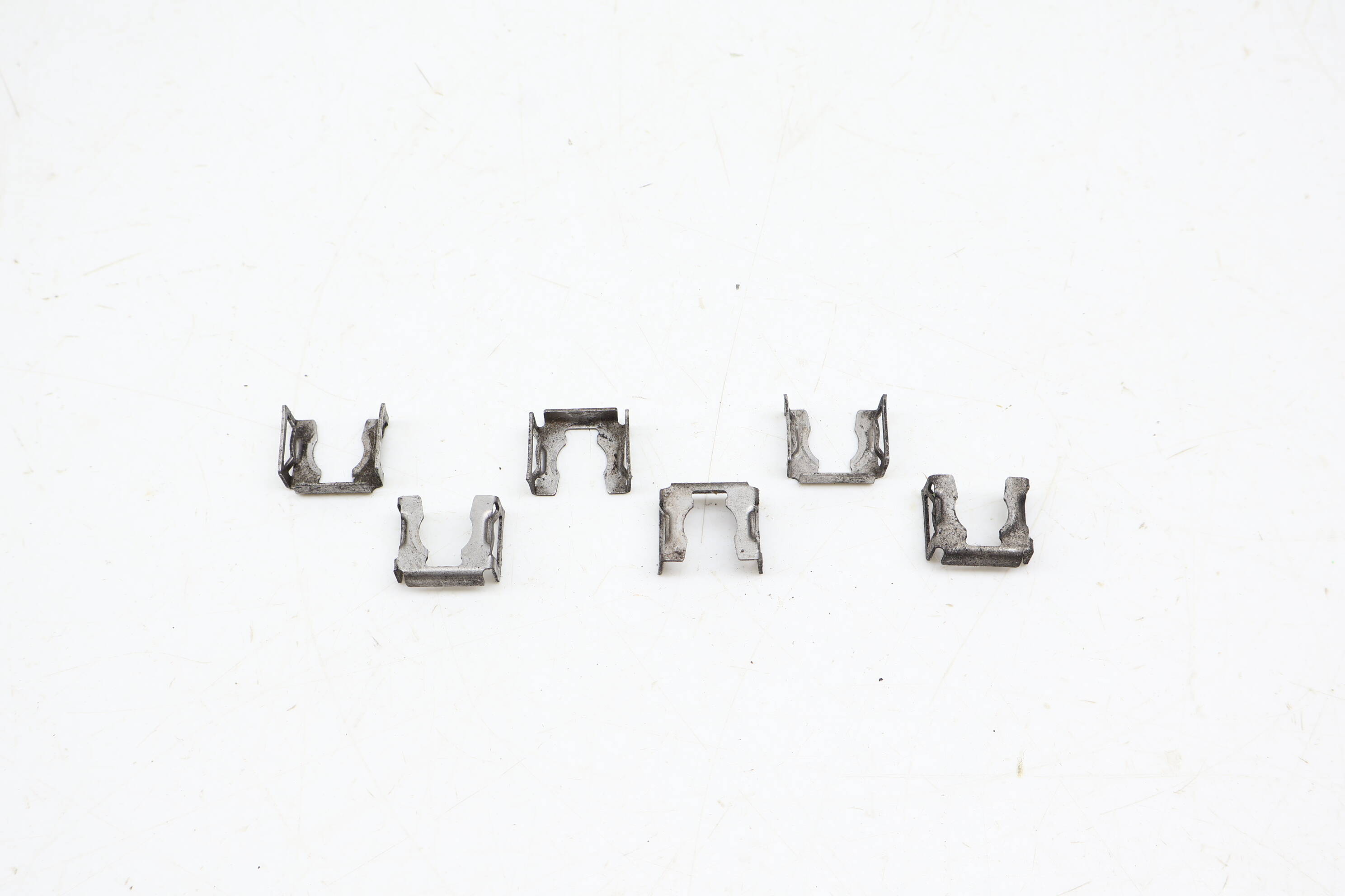 Fuel Injector Clip Set (6) 077906037A