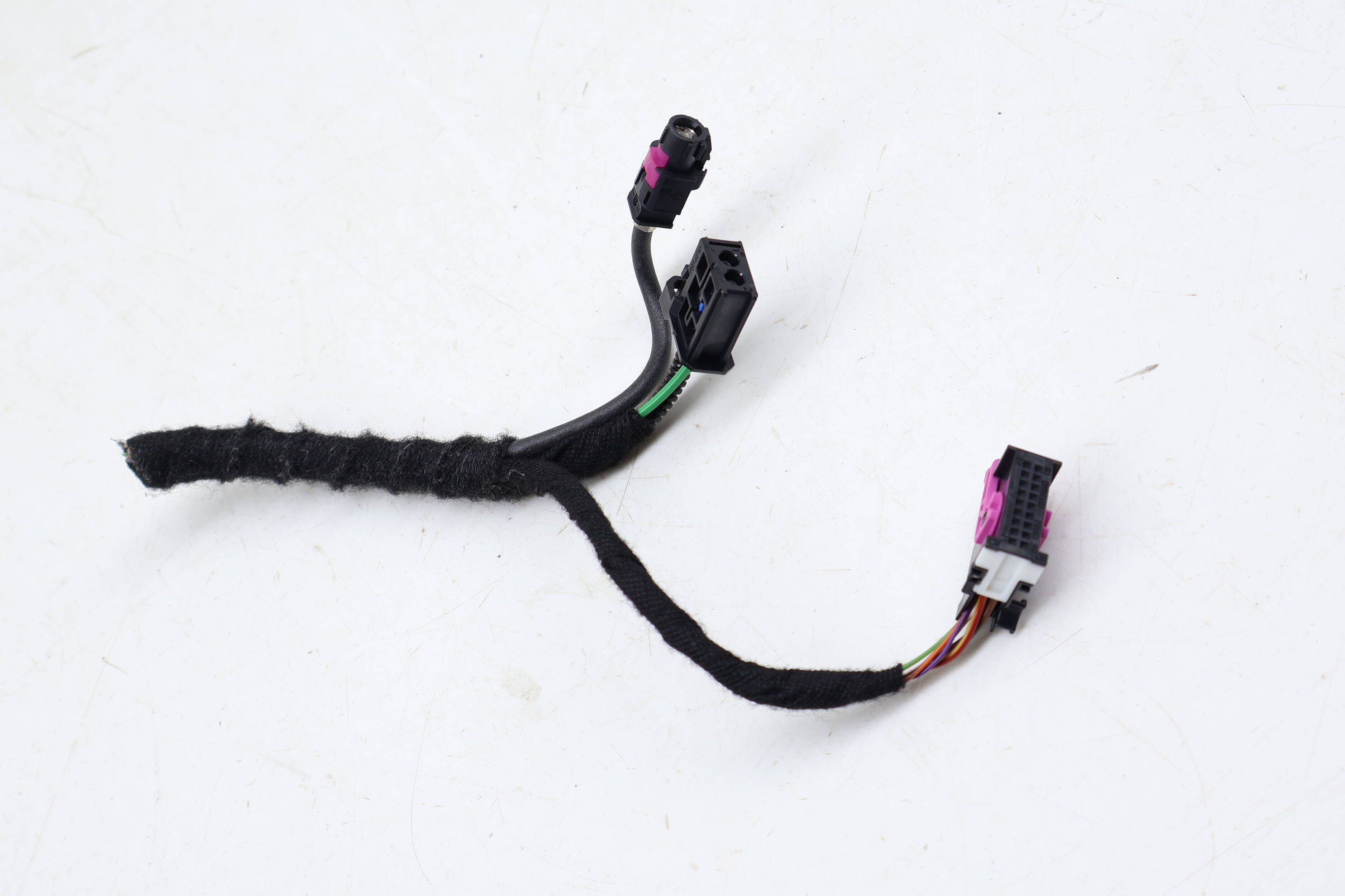 Instrument Cluster Wiring Connector / Pigtail