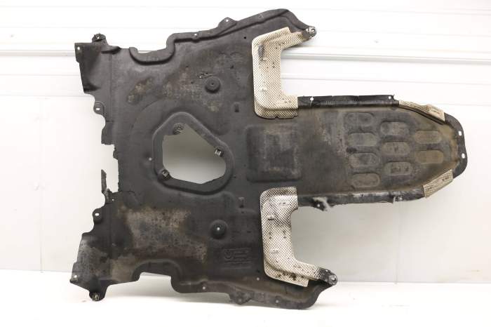 Center Belly Pan / Skid Plate 51757154145 main product photo