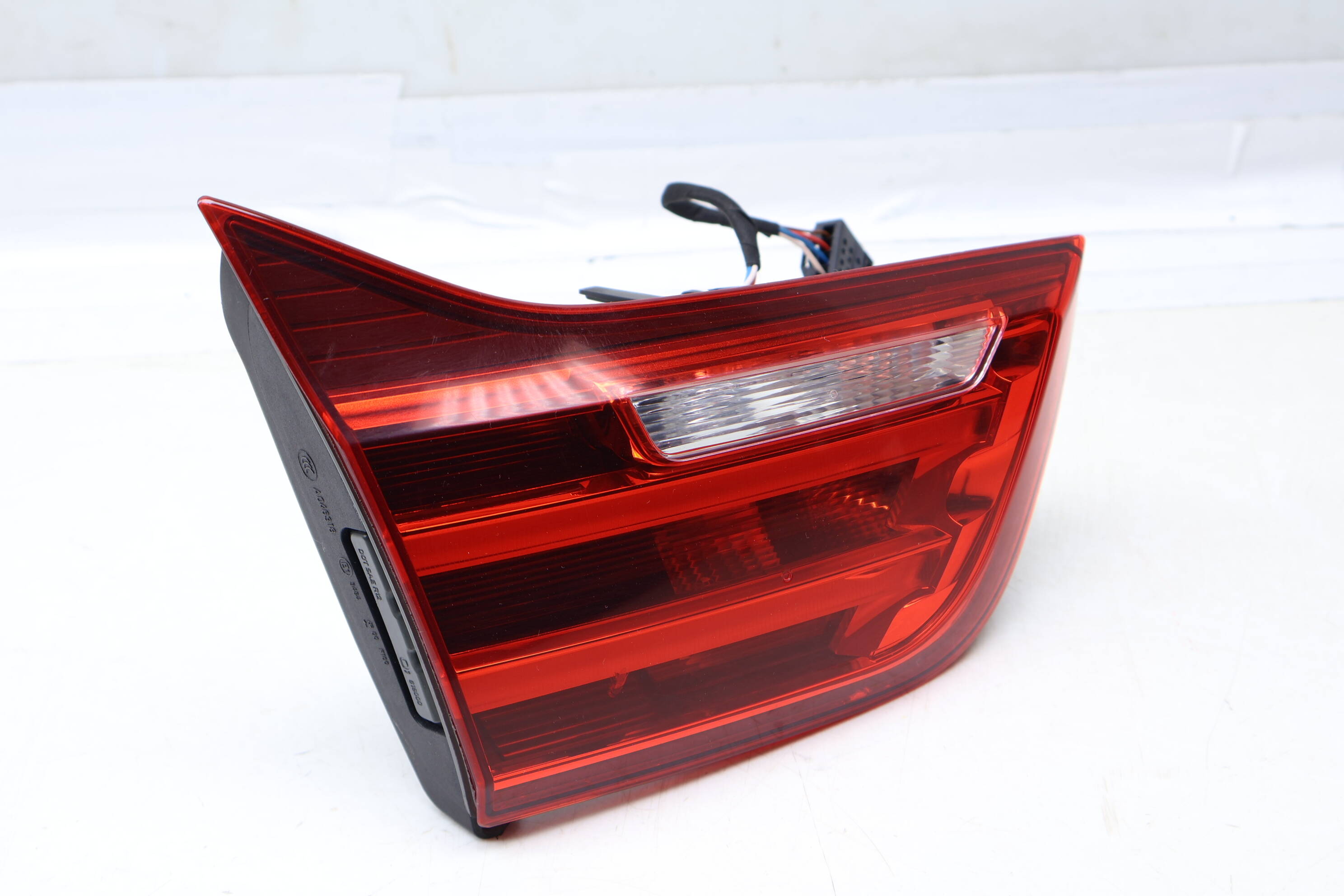 Inner Tail Light / Lamp 63217296101