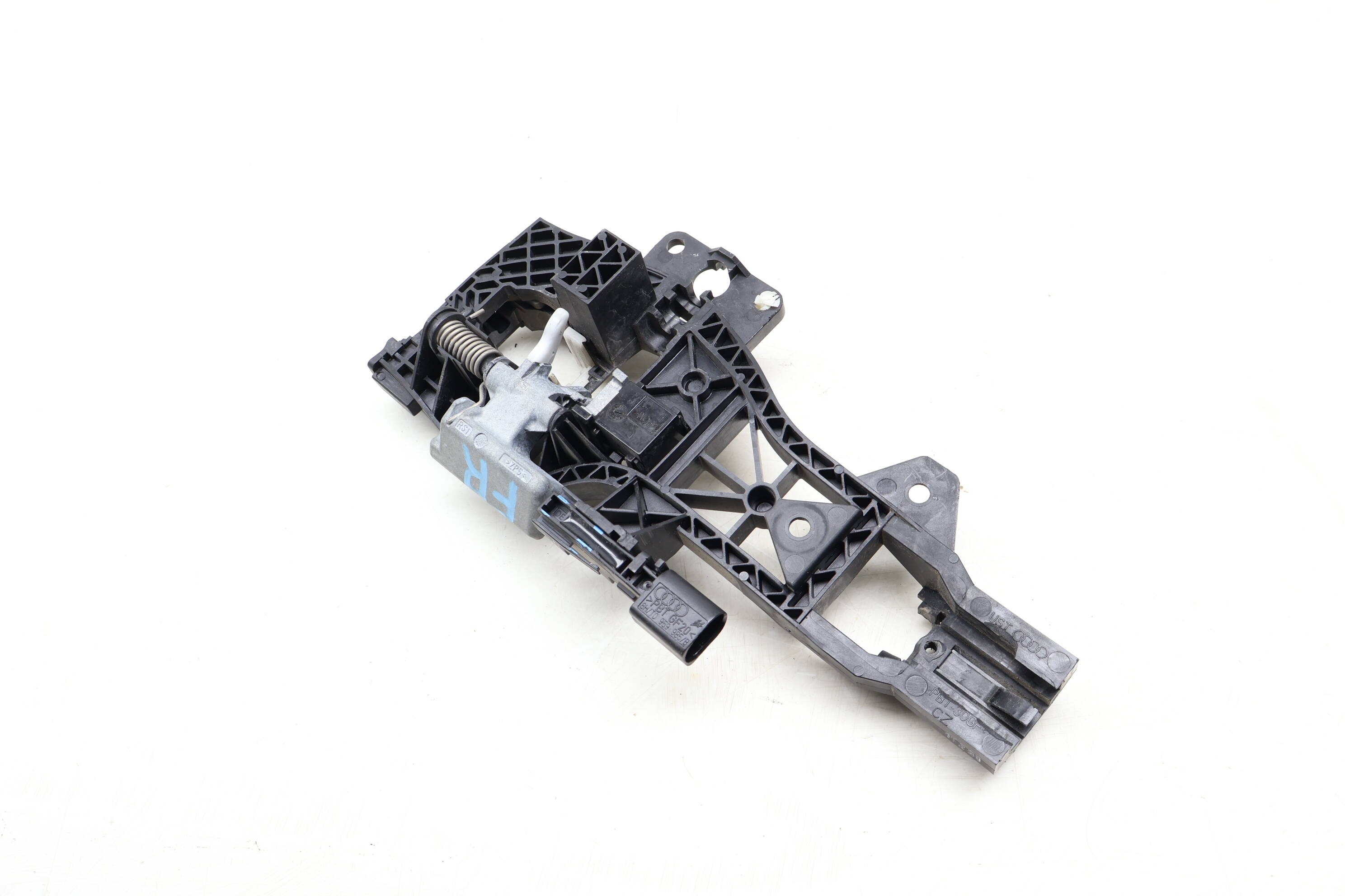Audi Front Right Exterior Door Handle Bracket (Q7) 4L1837886G