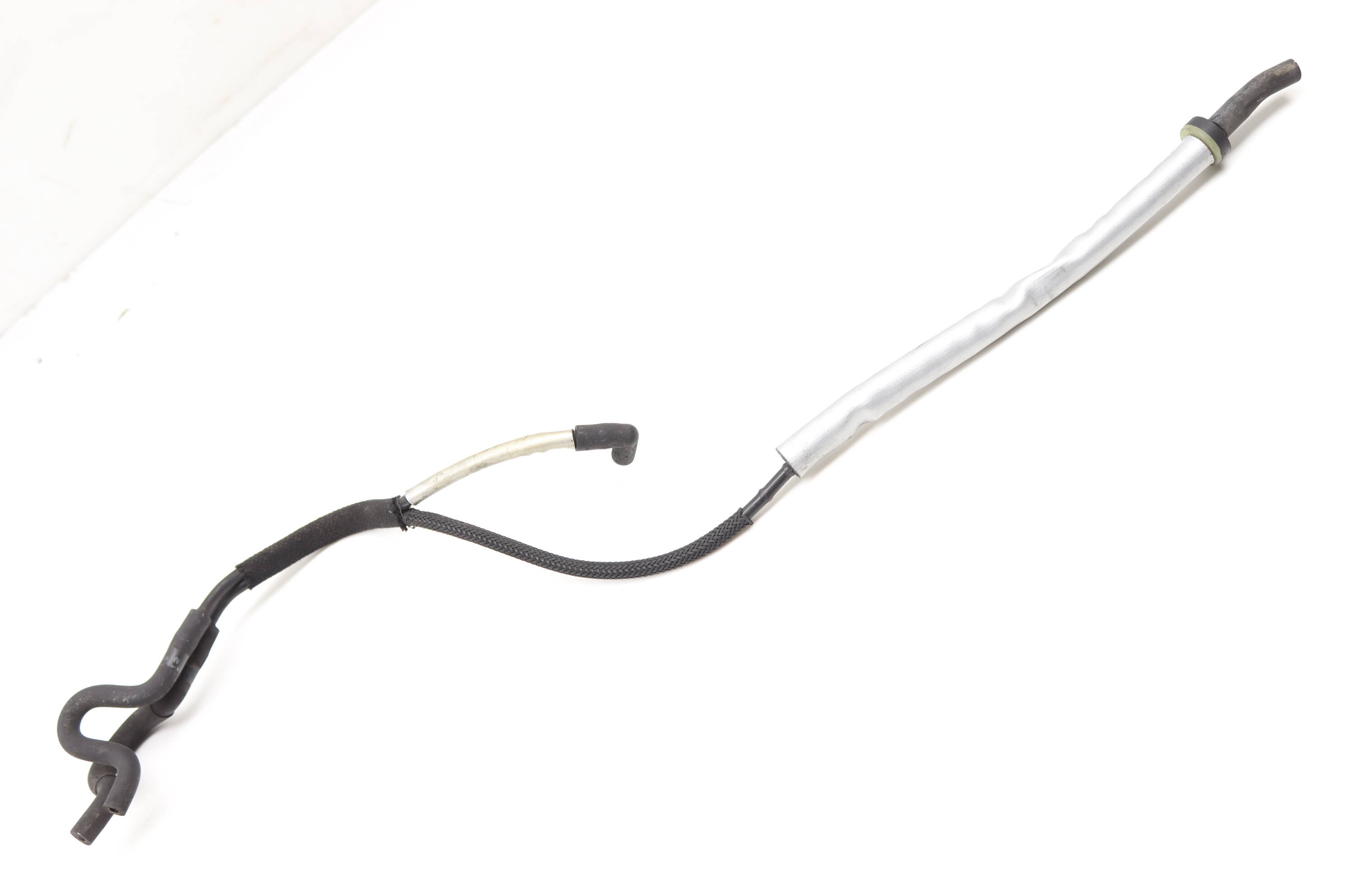 Vacuum Hose / Line 7P0133798H 95811035080