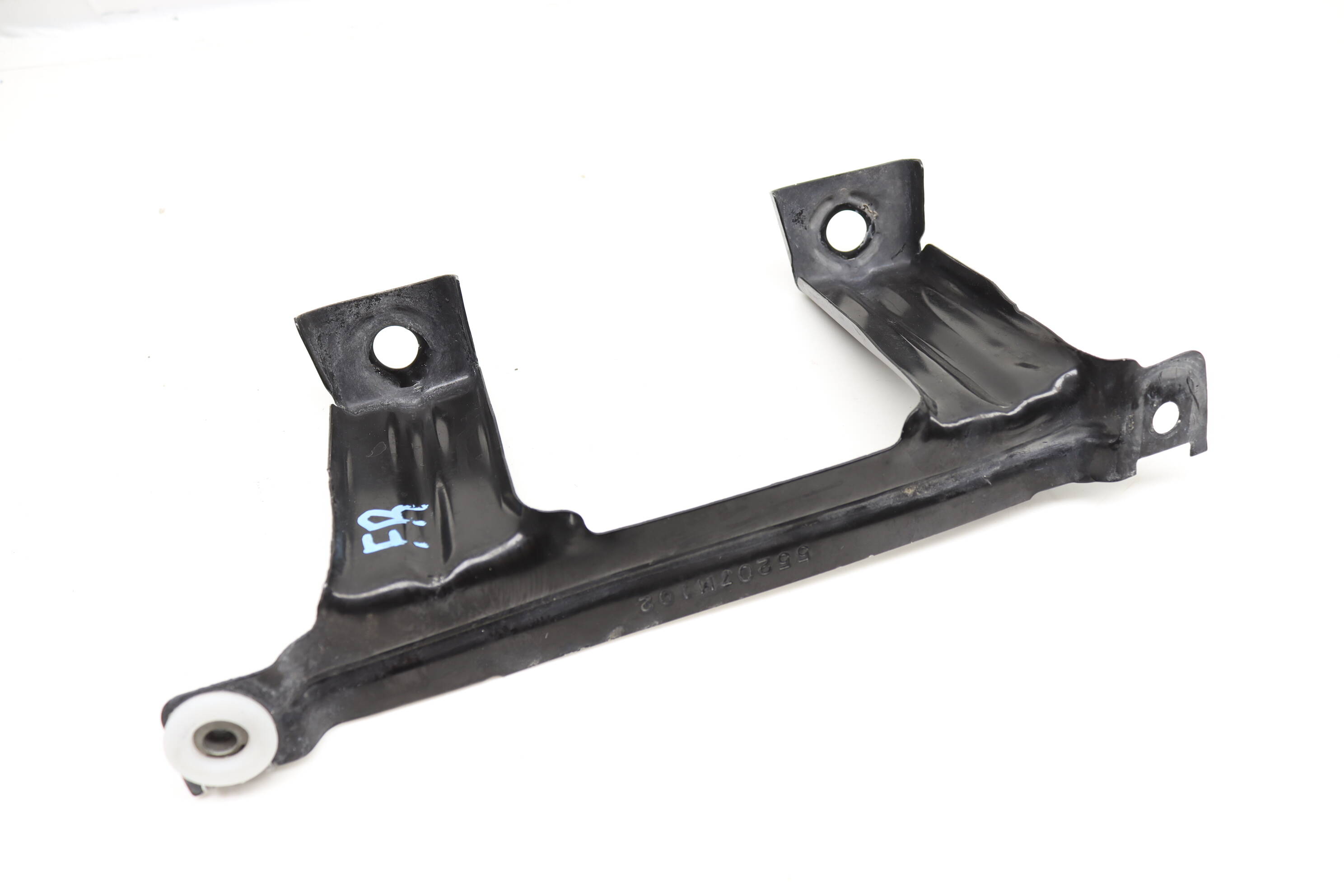 Fender Mount / Bracket (Center) 51647294552