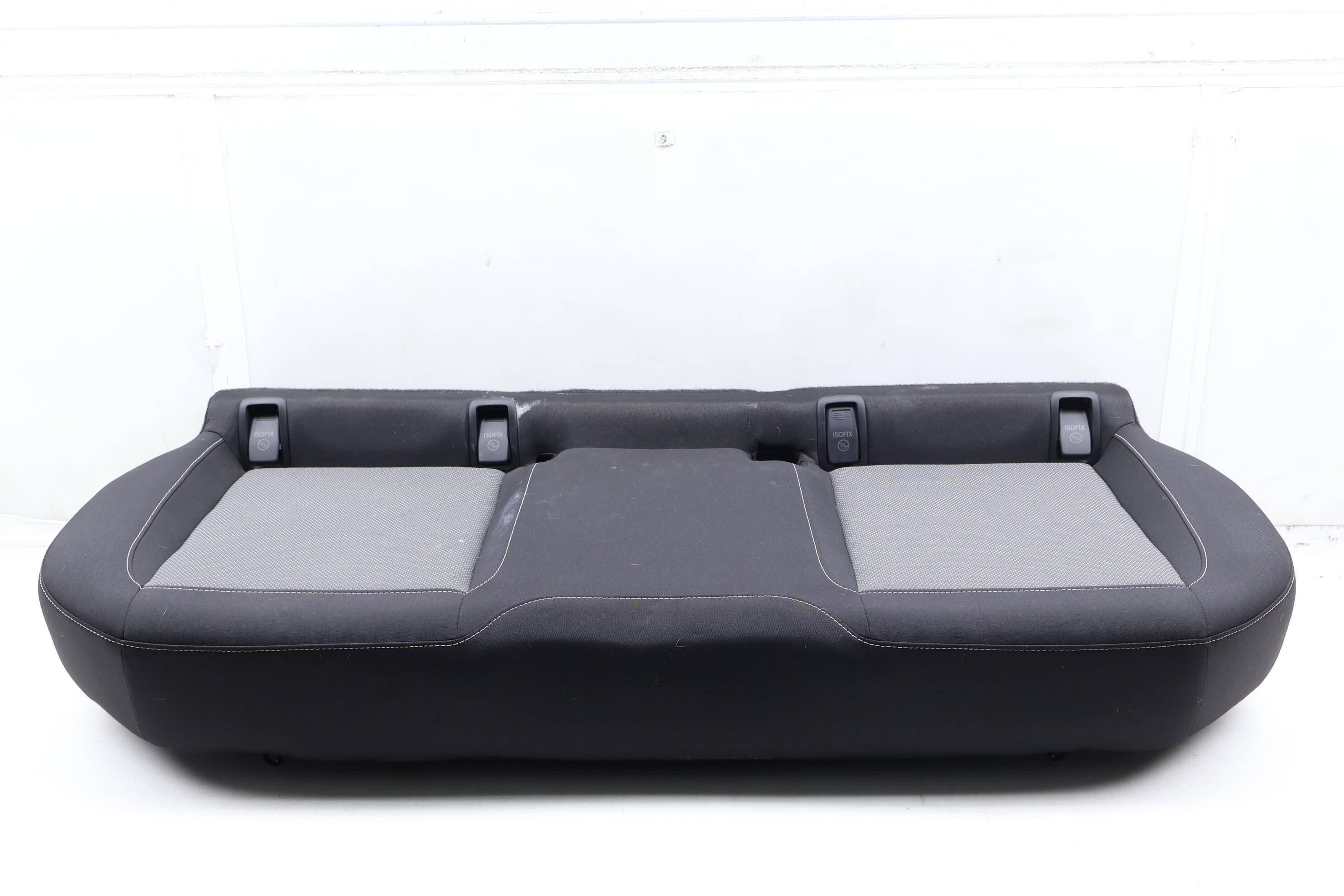 Lower Bench Seat Cushion (Cloth) 2GJ885405