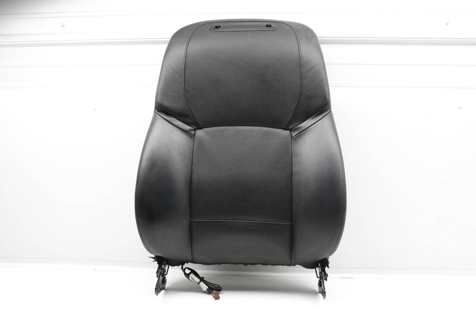 Upper Seat Backrest Cushion Assembly 52107255085