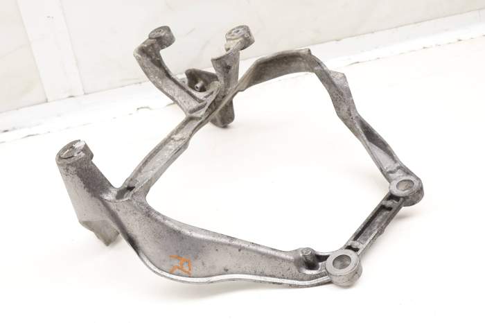 Suspension Air Compressor Mount / Bracket 4E0616869C main product photo