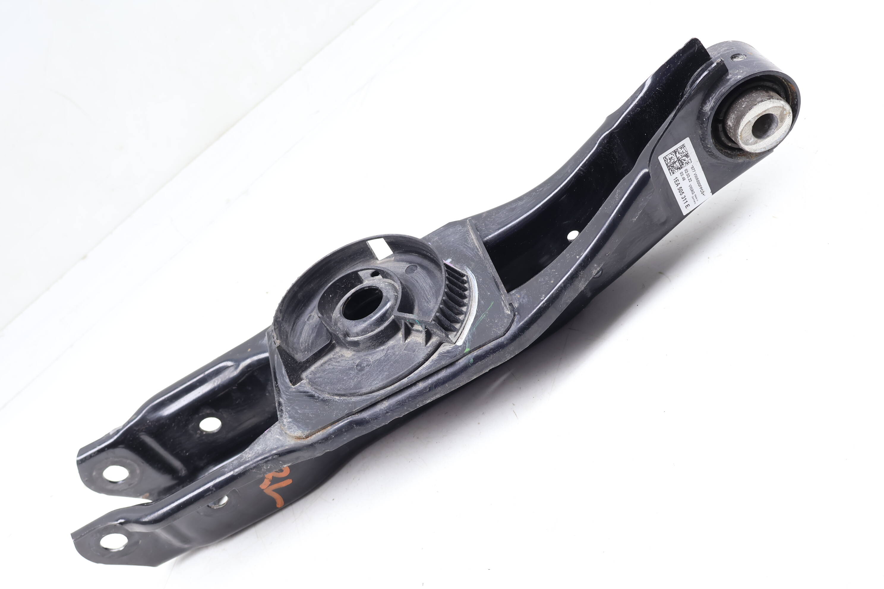 Lower Control Arm 1EA505311E