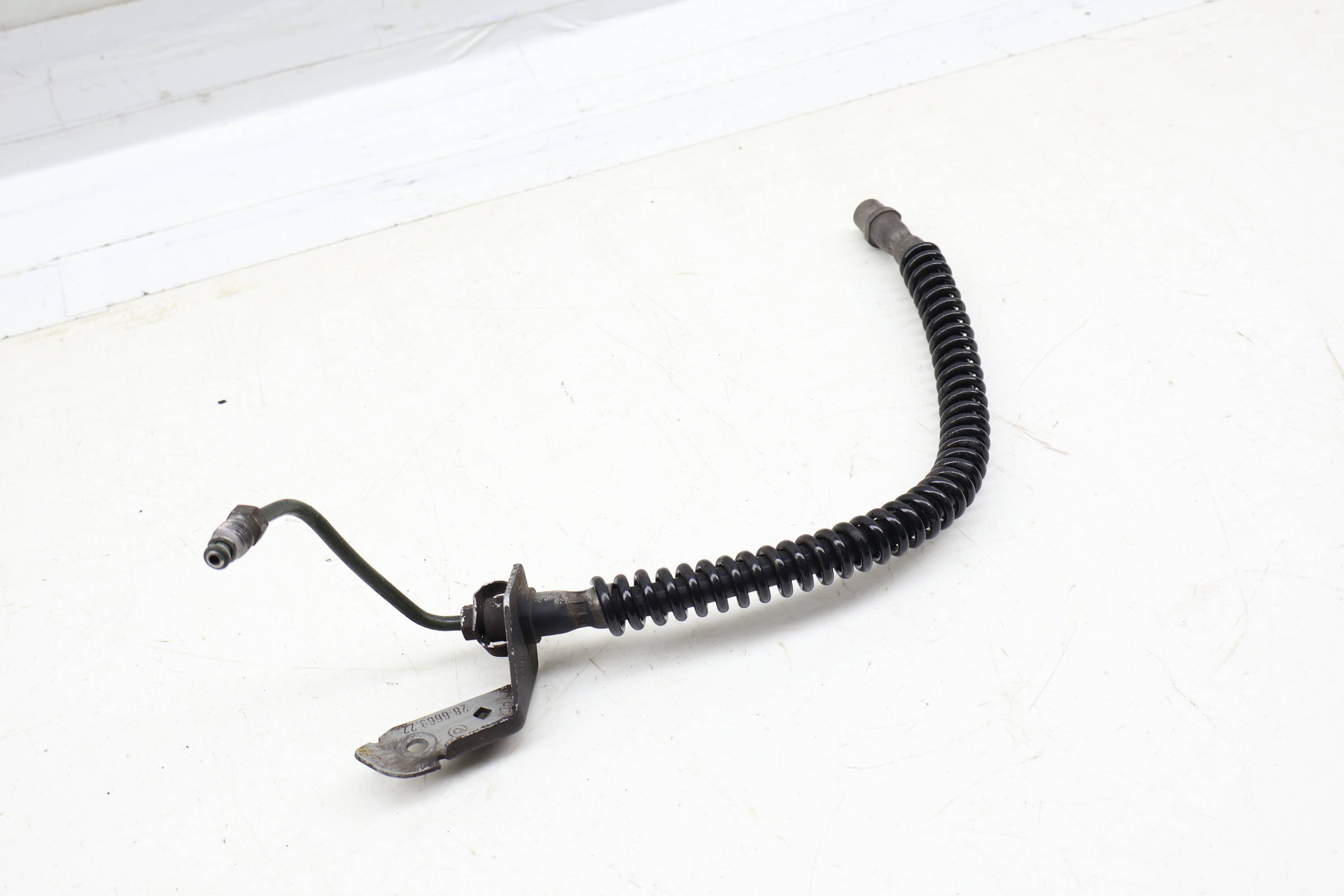 Brake Line / Hose / Pipe W/ Bracket 99635550206