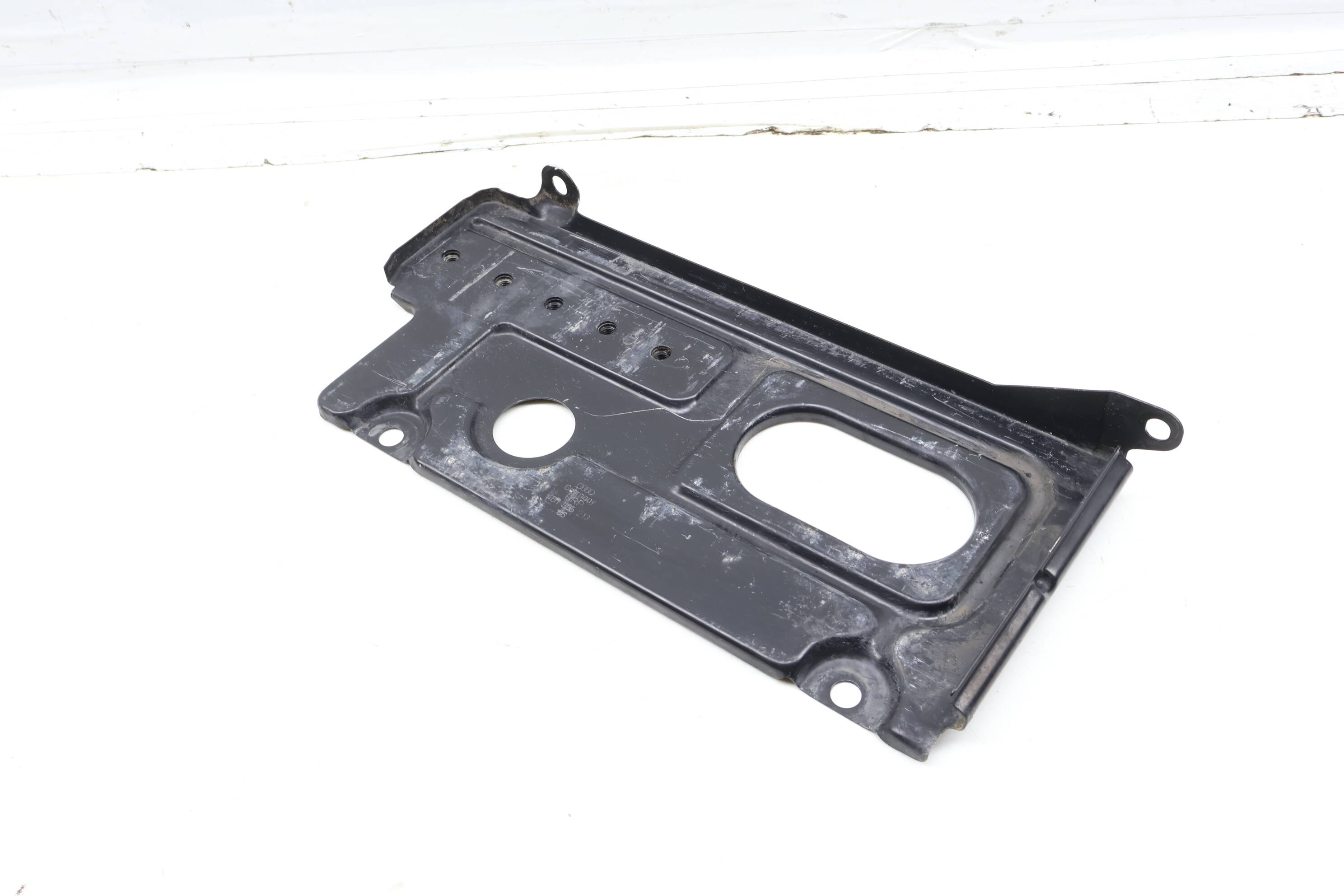 Battery Mount / Tray 4B1805213