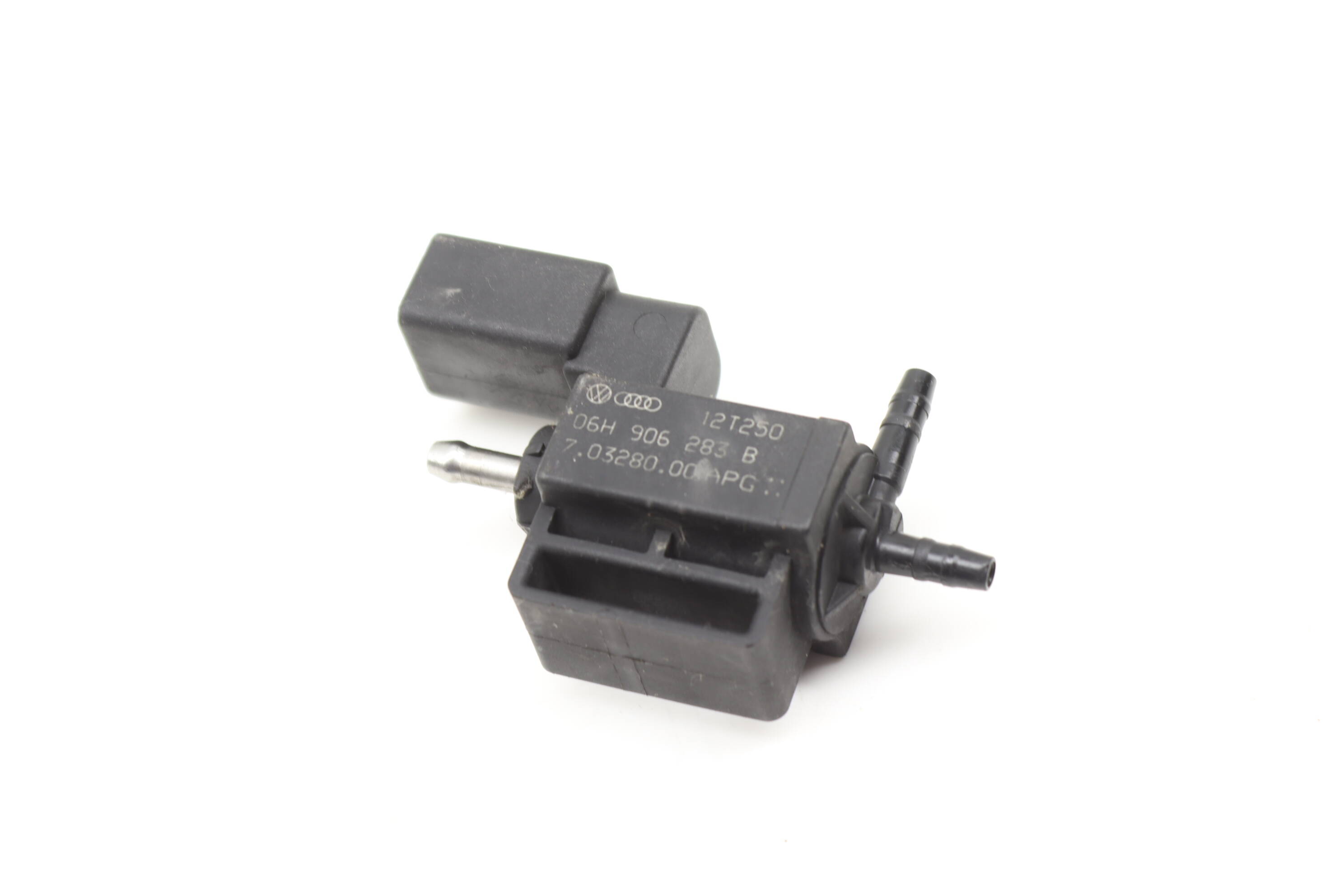 Solenoid Valve 06H906283B