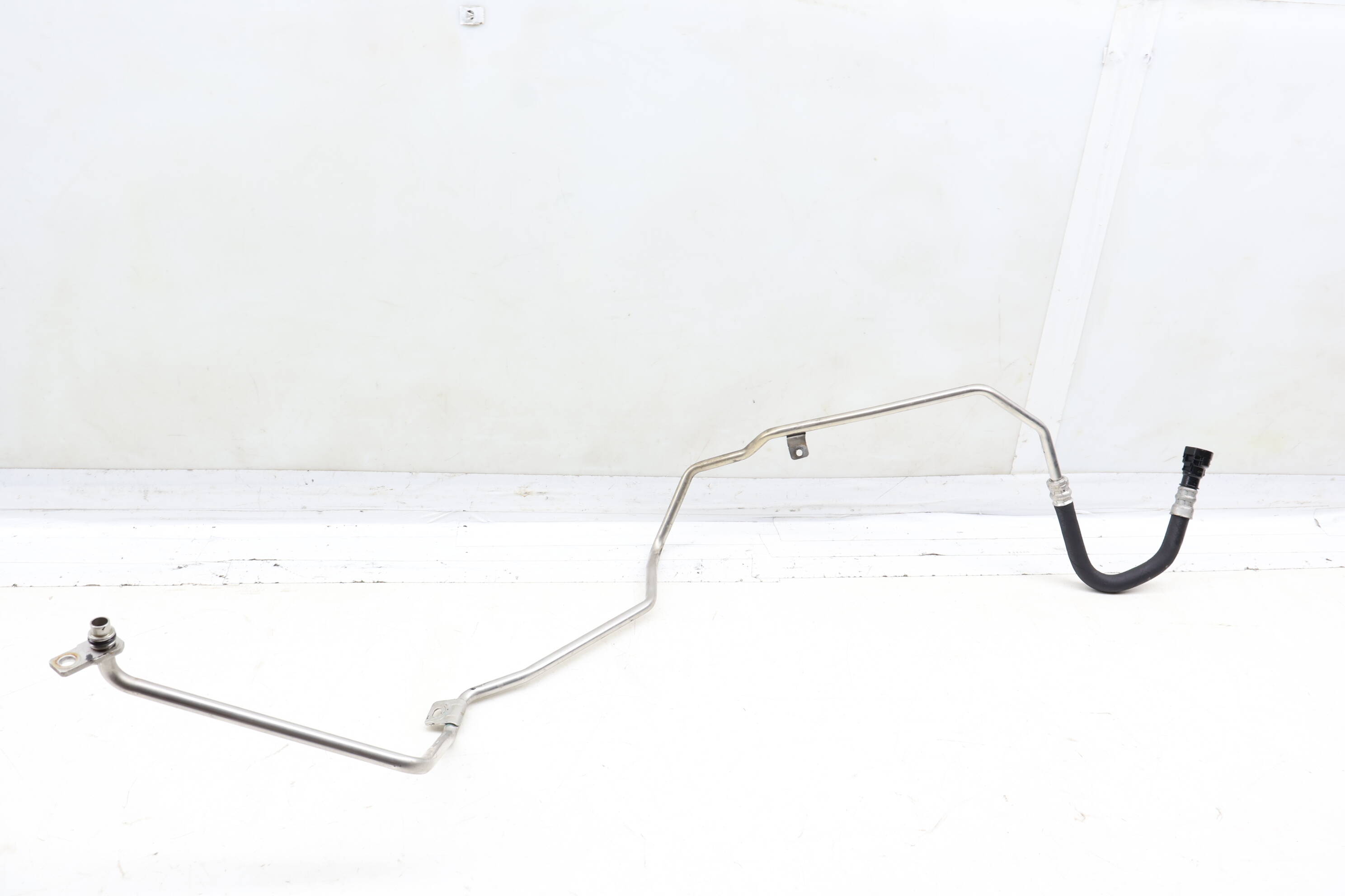 Transmission Cooler Line / Pipe 95B317818A