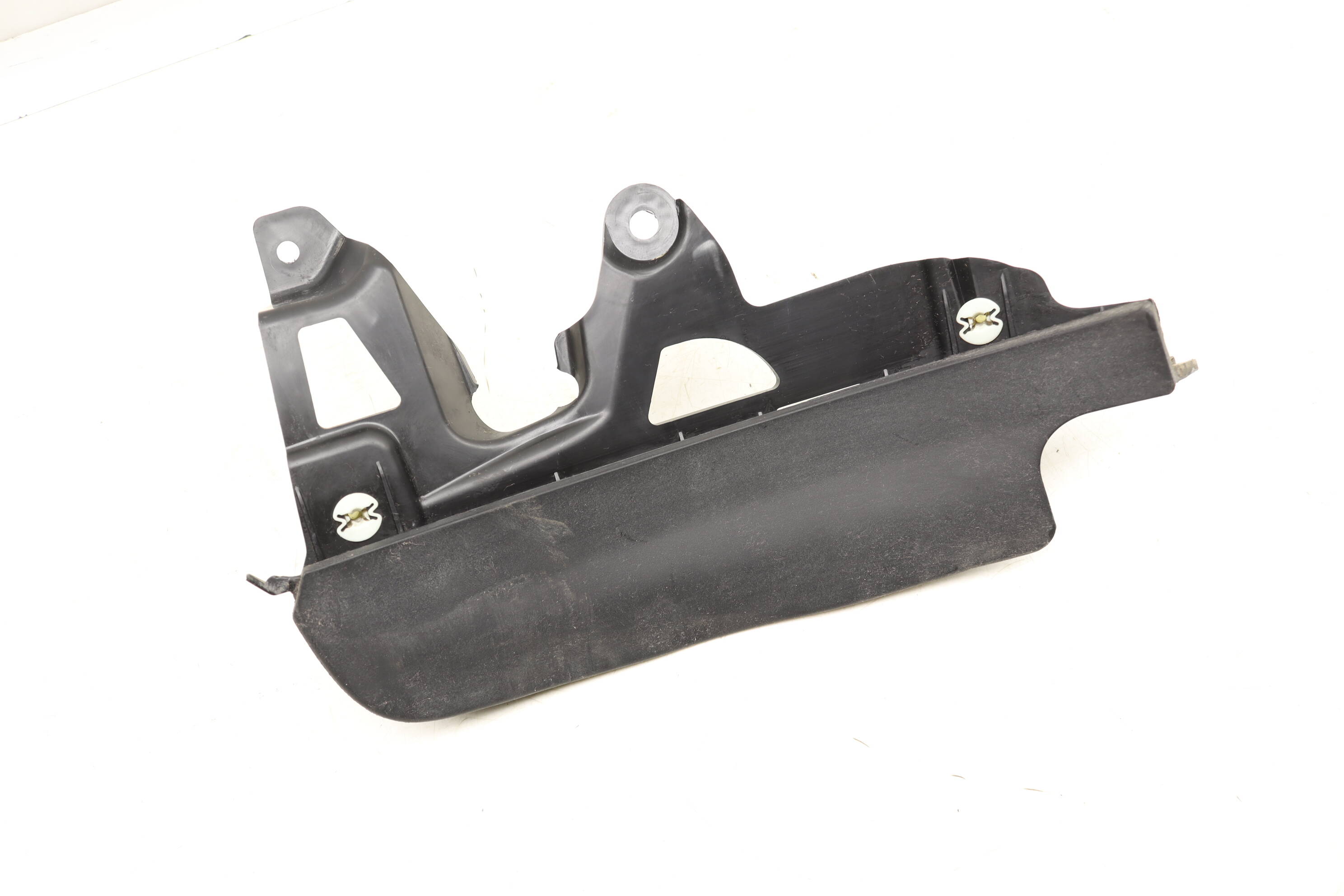 Wheel Spoiler / Mud Flap 9Y0854815A