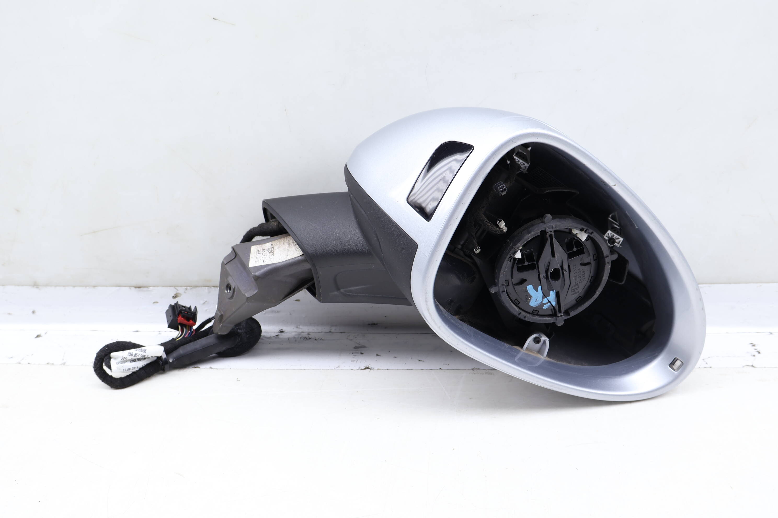 Side View Mirror 95B857508F