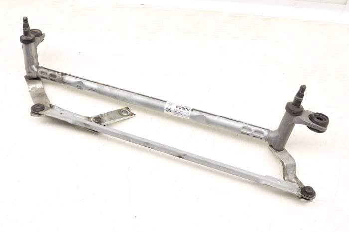 Windshield Wiper Transmission / Bracket 5GM955023A main product photo