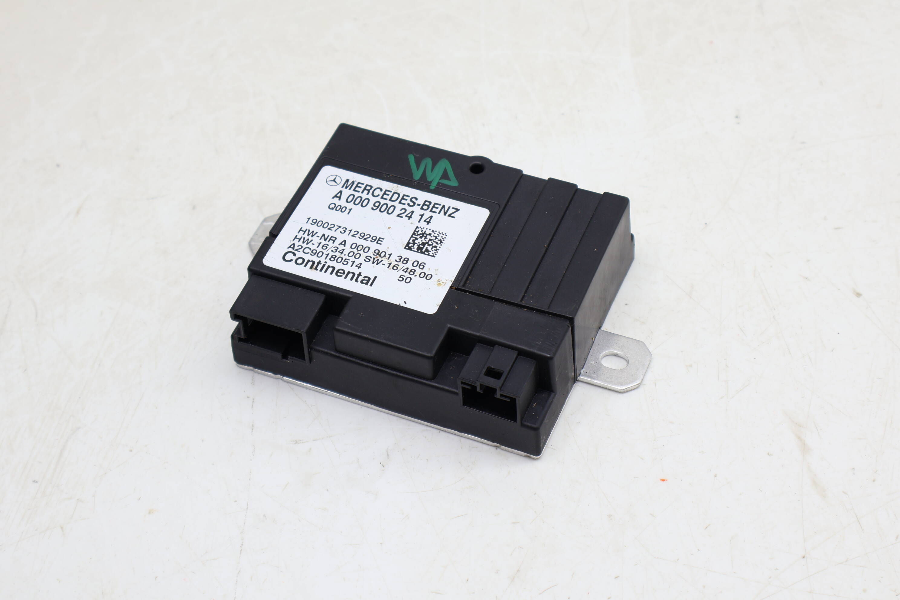 Fuel Pump Control Module 0009002414