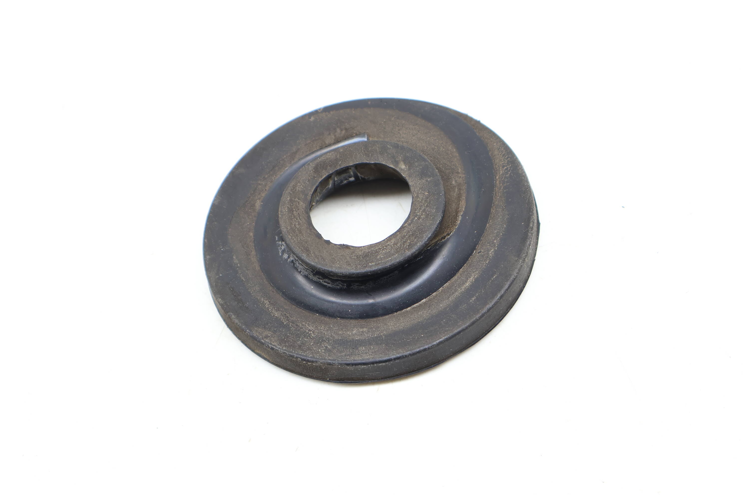 Upper Spring Rubber Mount 3QF512149