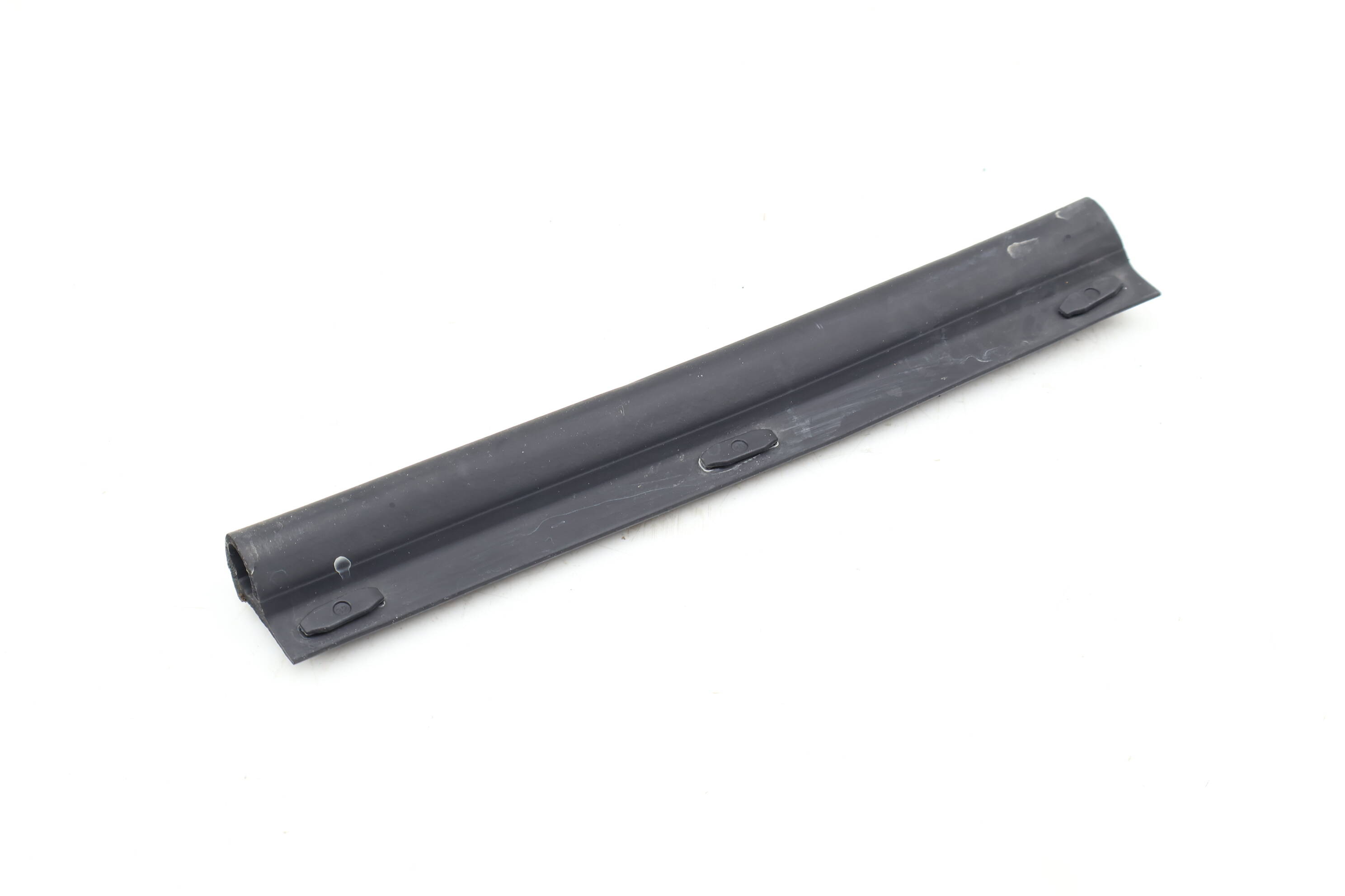 Hood Seal / Gasket 17A823709