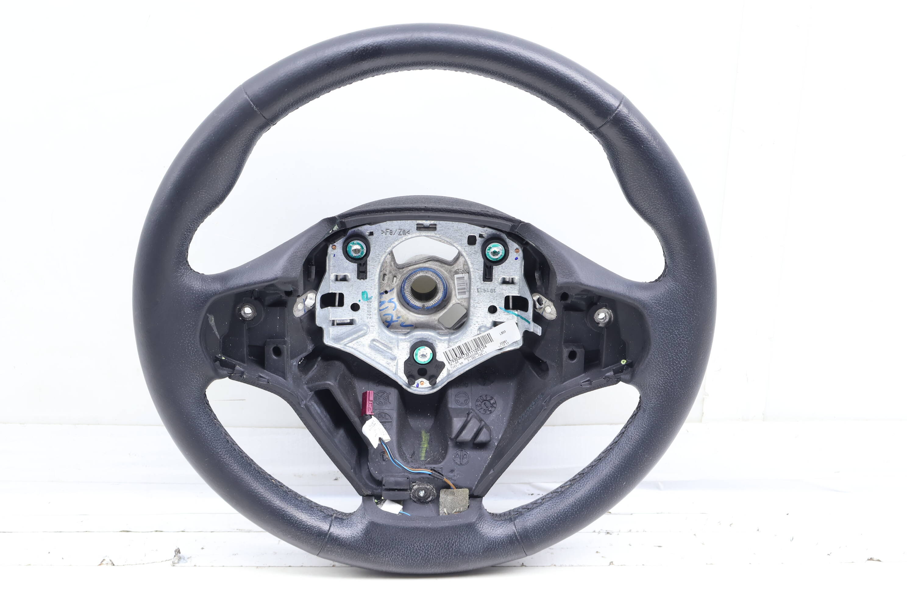 3-Spoke Leather Sport Steering Wheel (Heated) 32306879178