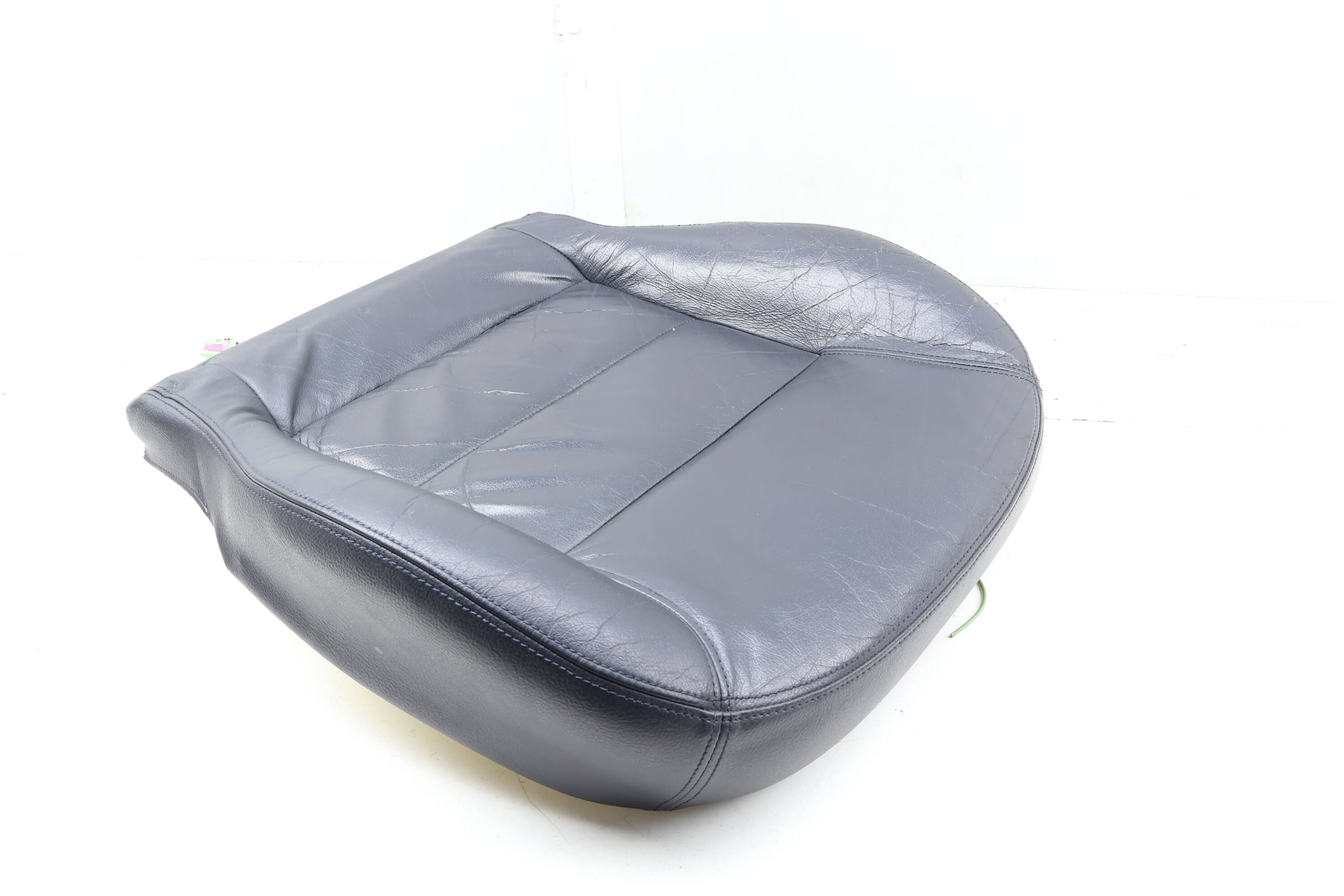 Lower Seat Bottom Cushion 3B0881405EK