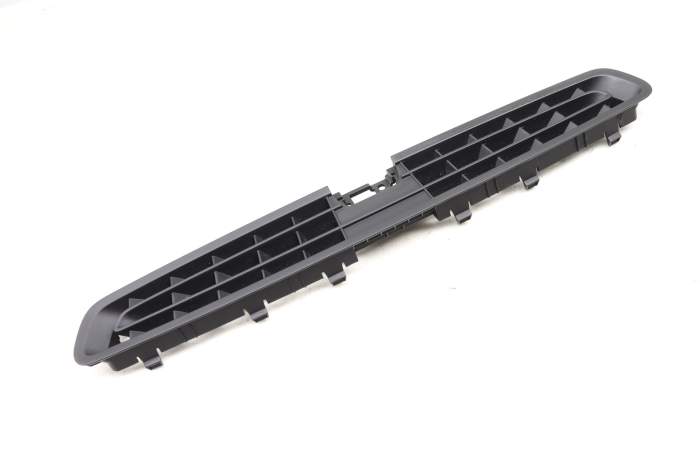 Upper Center Dash Air Vent 4M0819632 main product photo