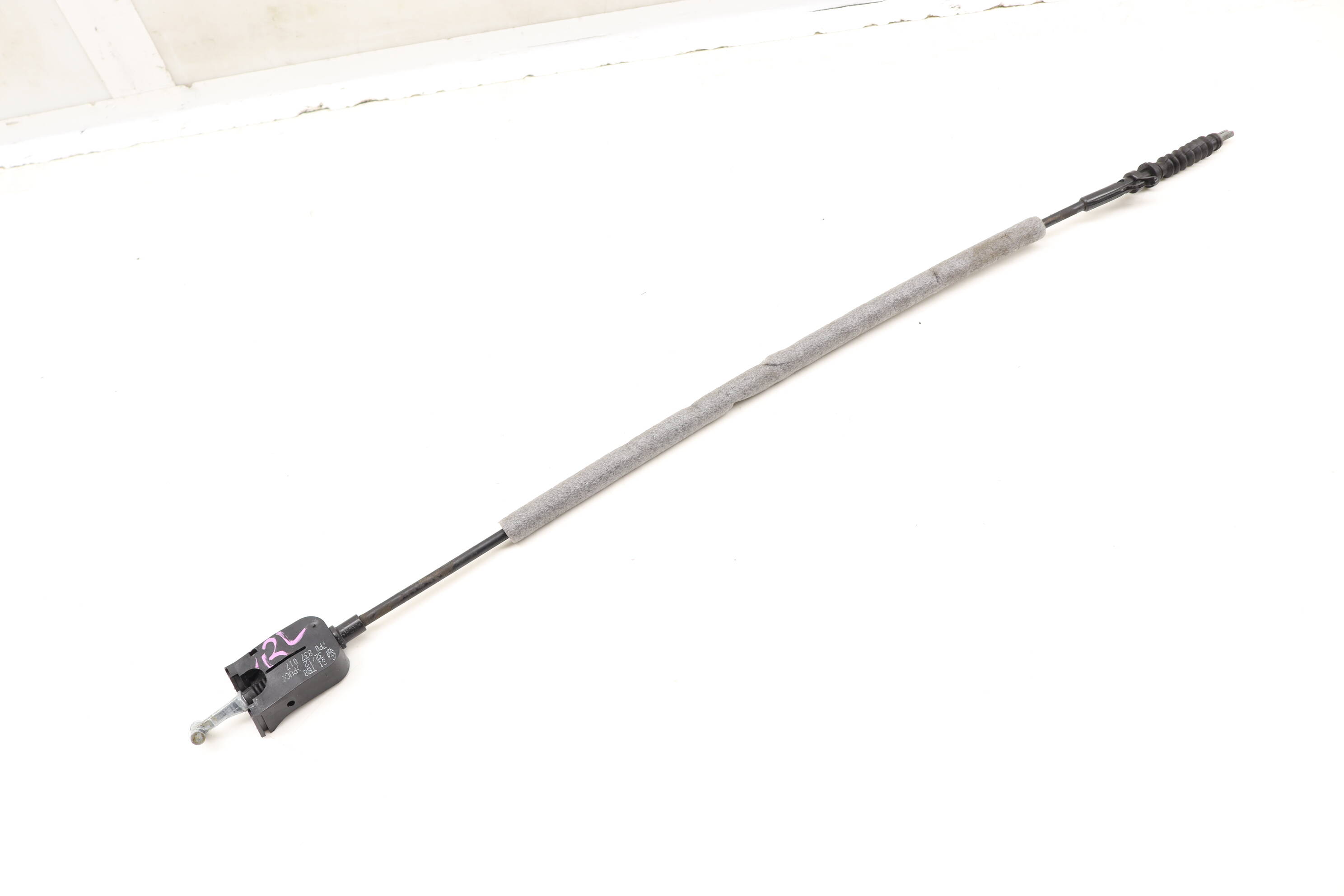 Exterior Door Handle Release / Bowden Cable 7P0837017 95853101702