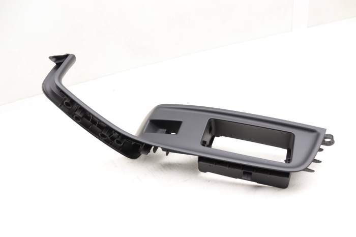 Door Panel Switch Trim / Bezel 4M0959522 main product photo