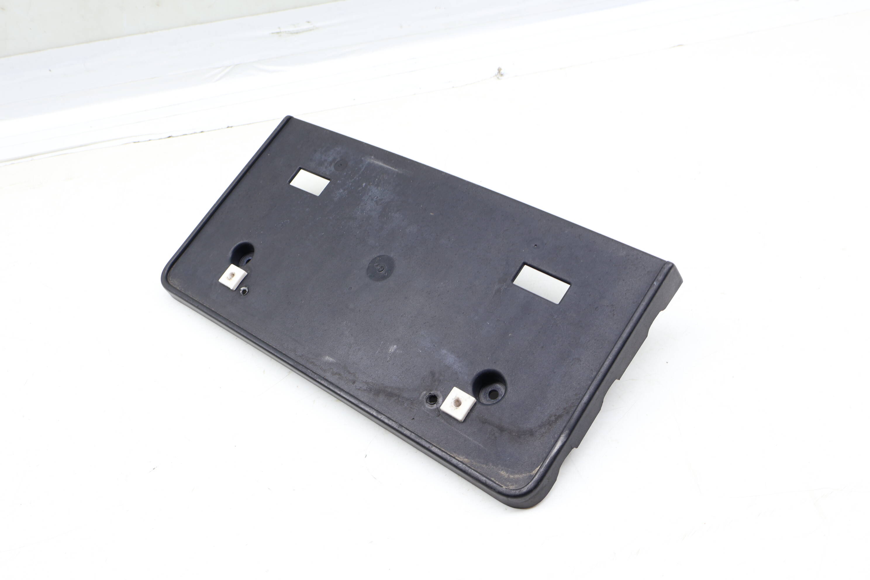 License Plate Mount Bracket 8W6807285AQ