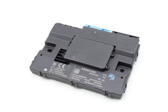 Can-Bus Gateway Control Module 8W6907468 main product photo