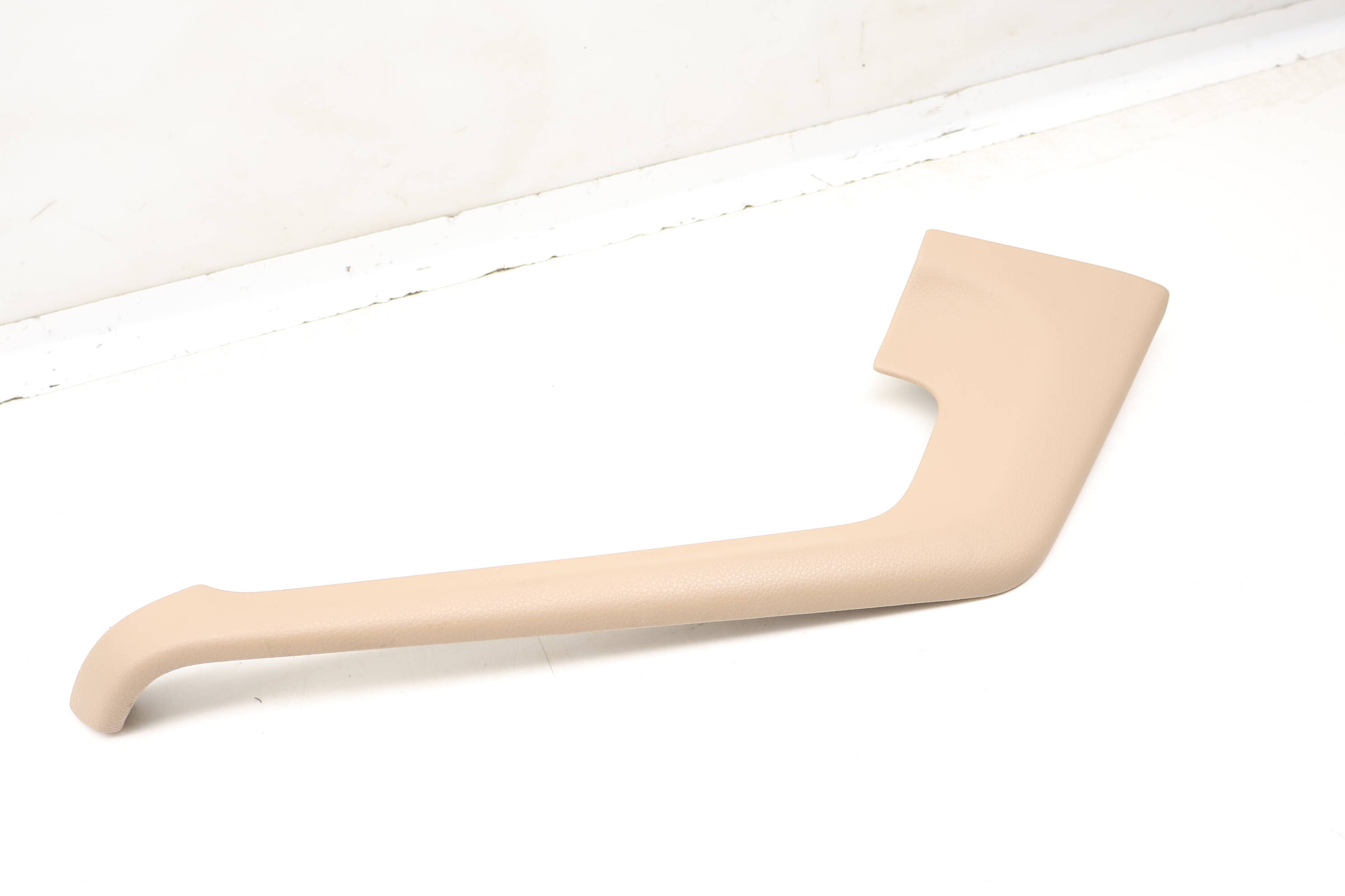 Center Console Trim 95B864365