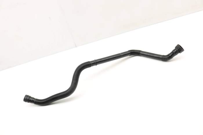 Secondary Air Pump Hose / Pipe / Line 4L0131206 main product photo