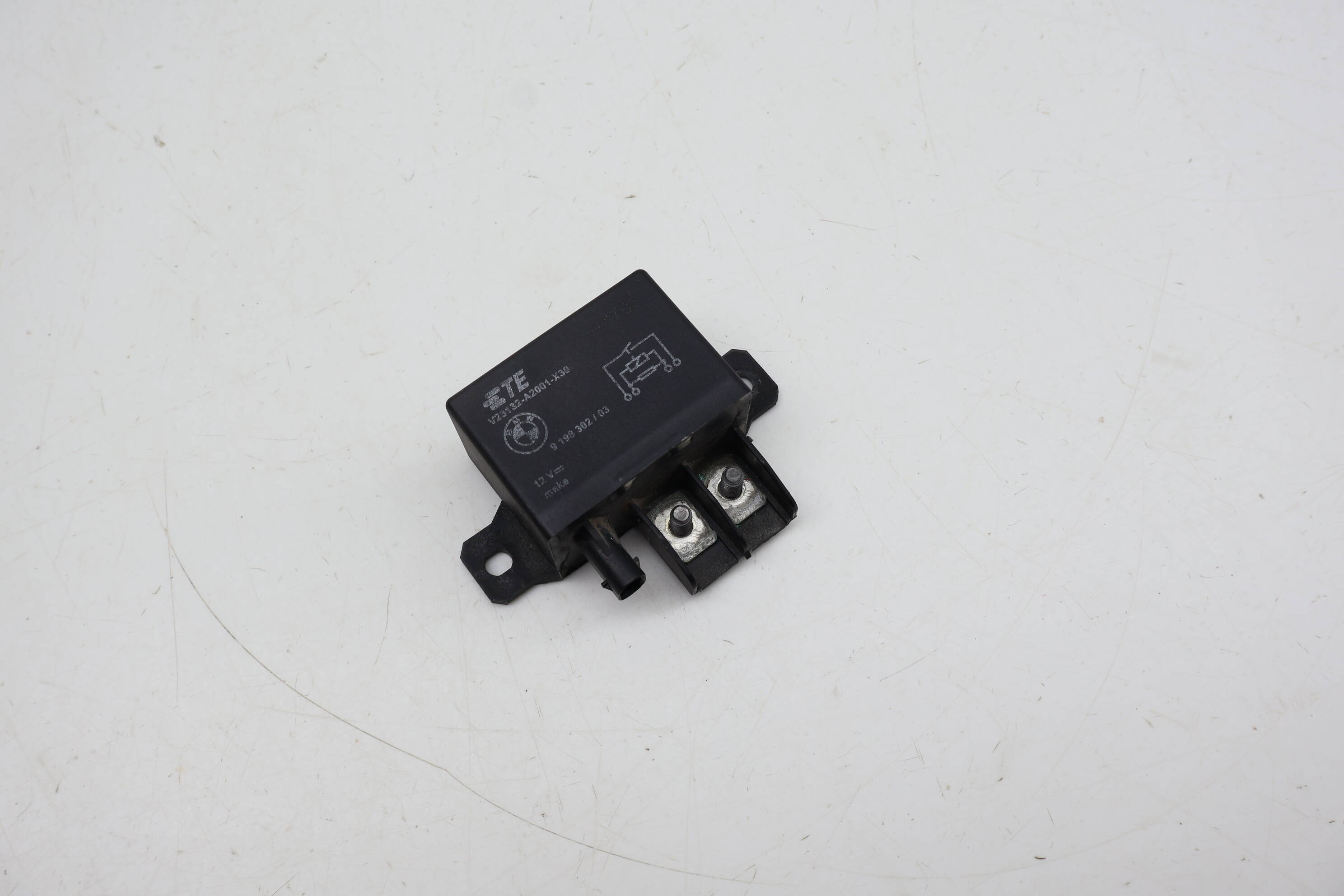 Cooling Fan Module / Relay 61369198302