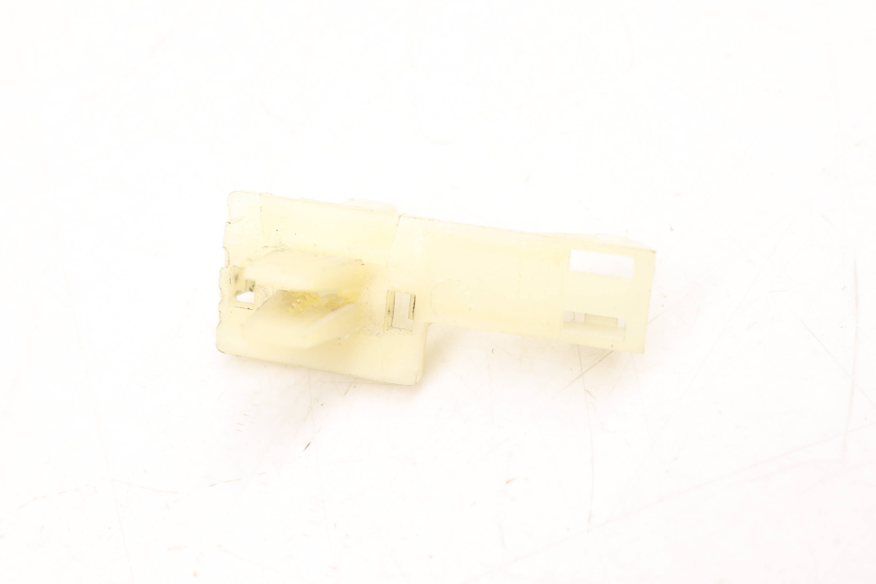 Sun Visor Bracket 98673154101