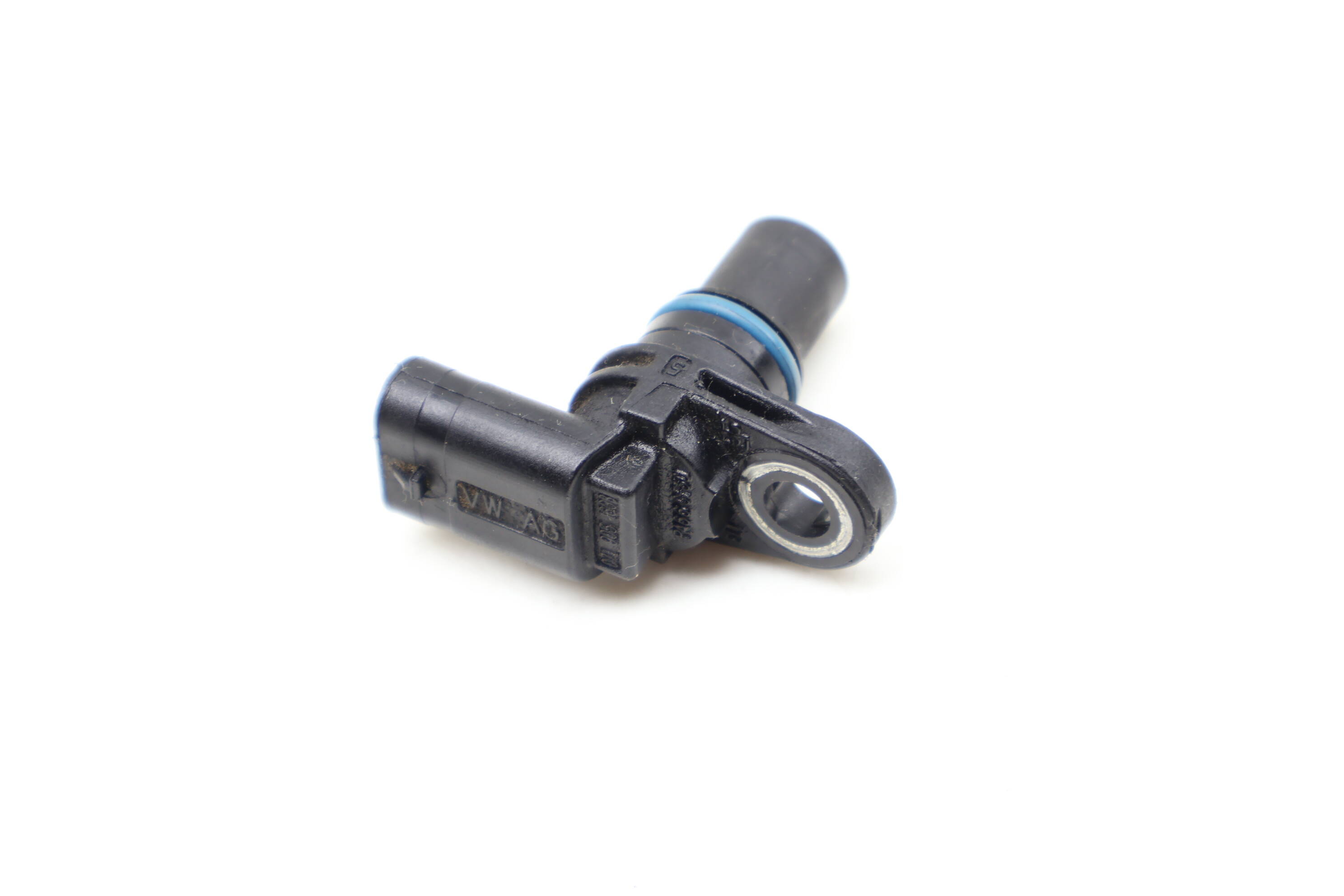 Cam / Camshaft Position Sensor 07L905163B 95860610600