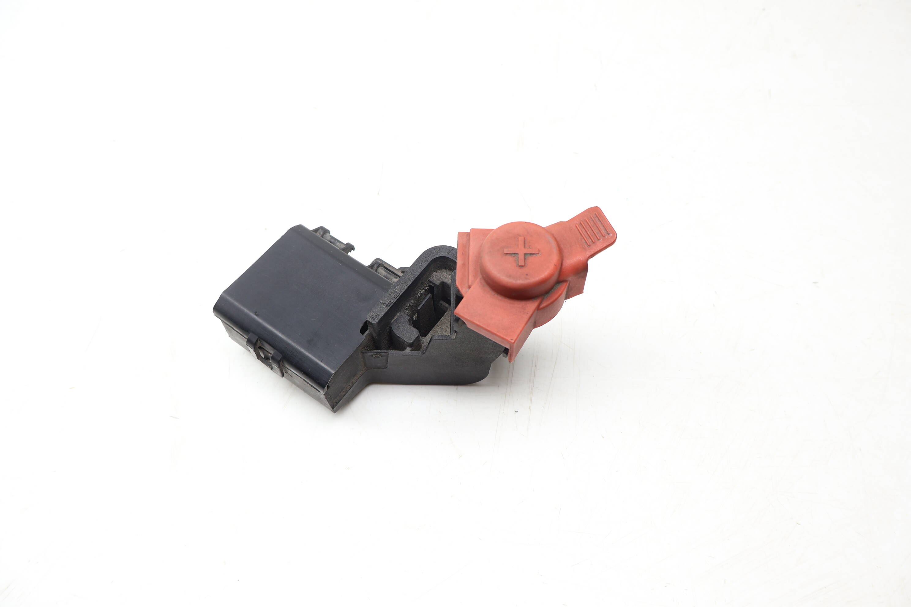 Positive Battery Terminal / Junction Box 61139367807