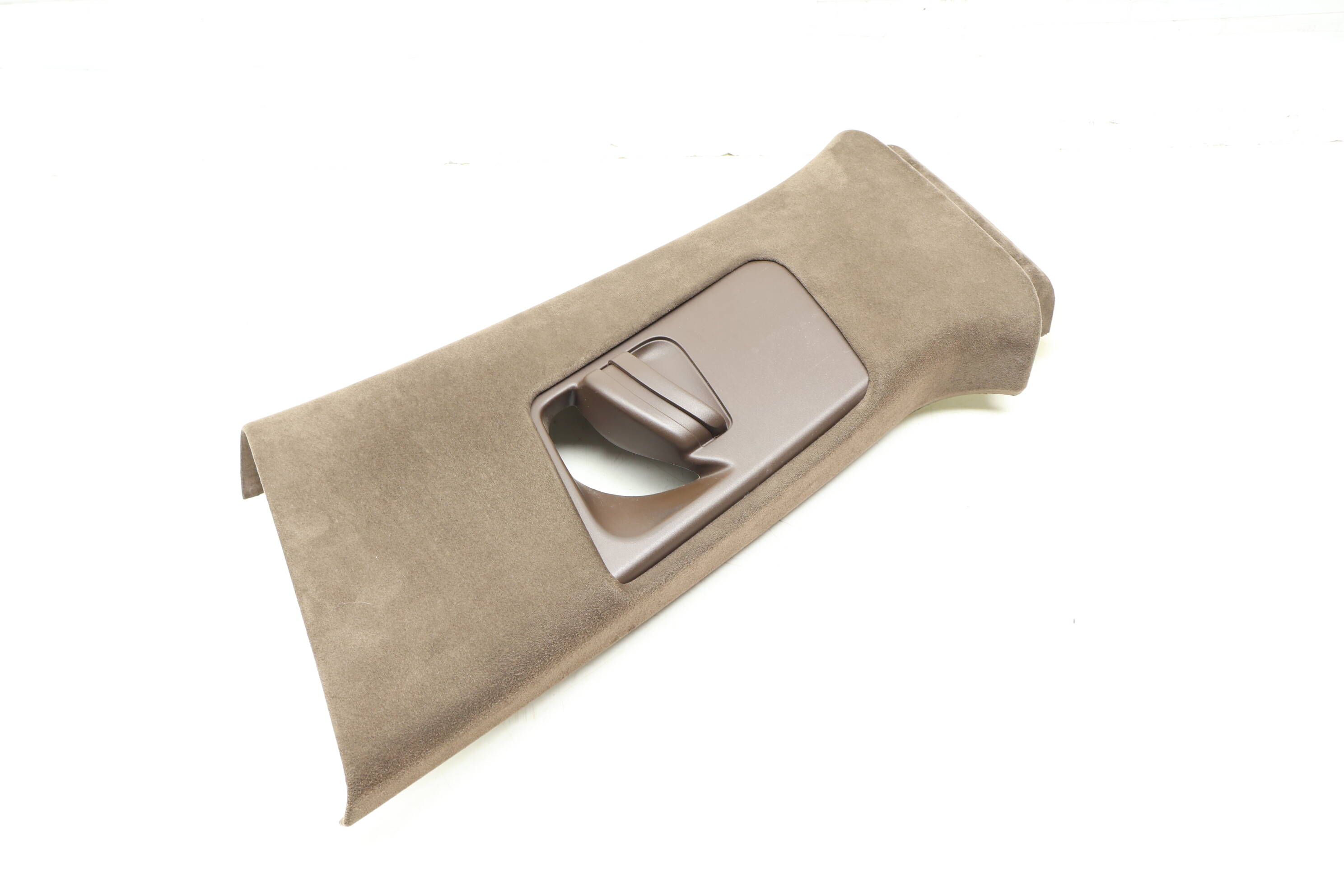 Upper B Pillar Trim / Panel 95B867243A