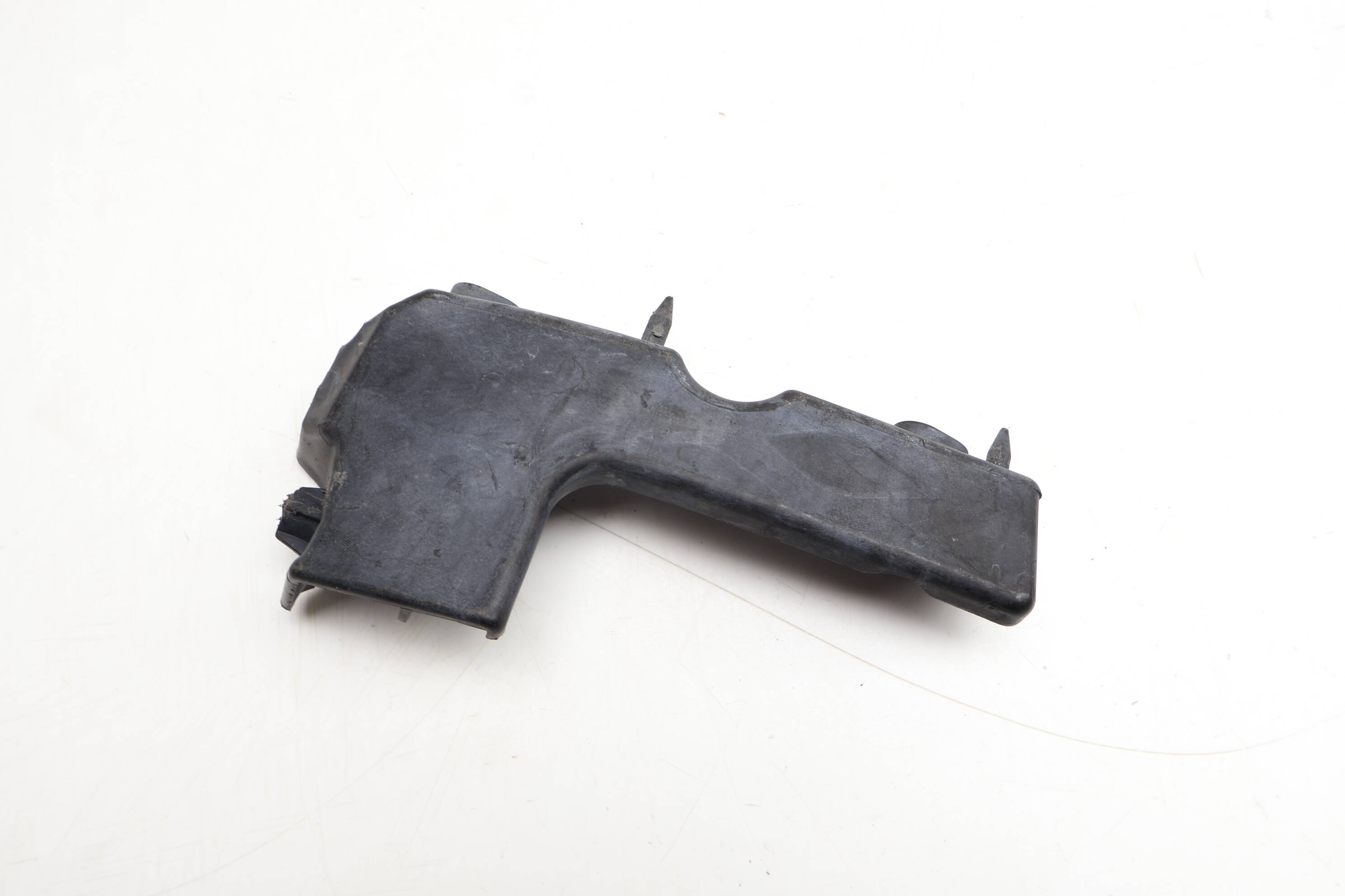 Bumper Guide / Bracket 8E0807283E