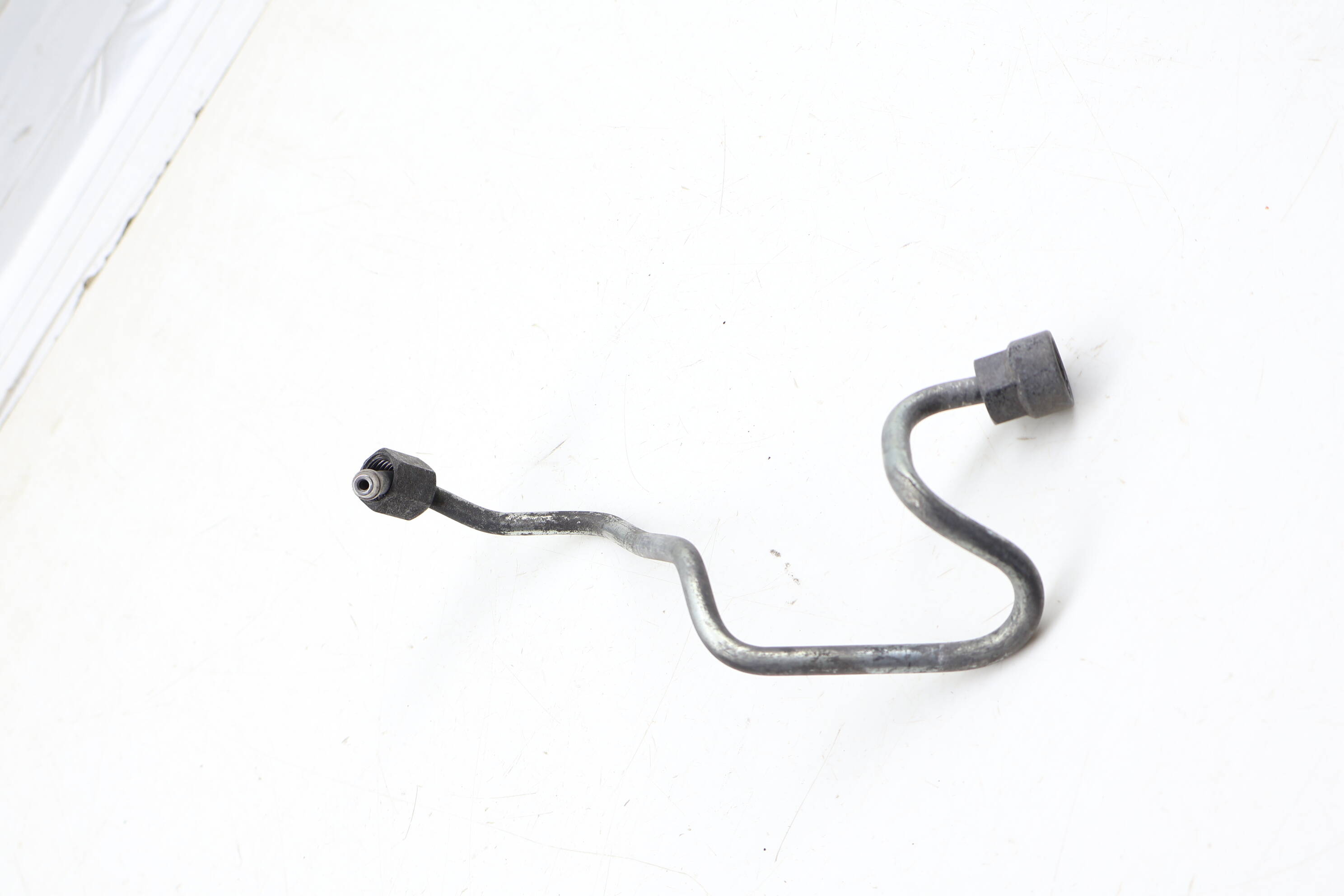 Fuel Line / Pipe 059130309CD 95811012610