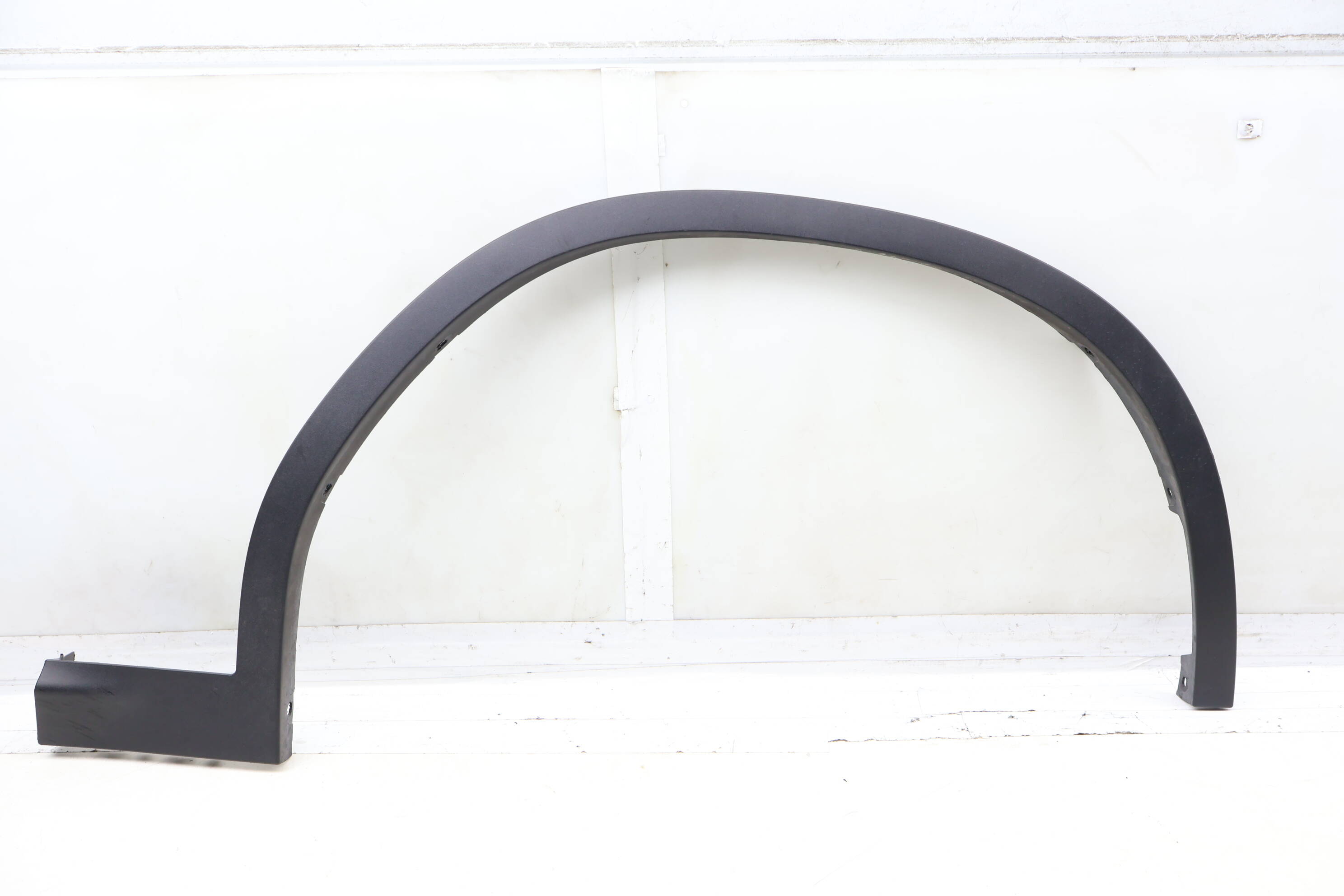 Fender Flare / Wheel Arch Trim 51777400672