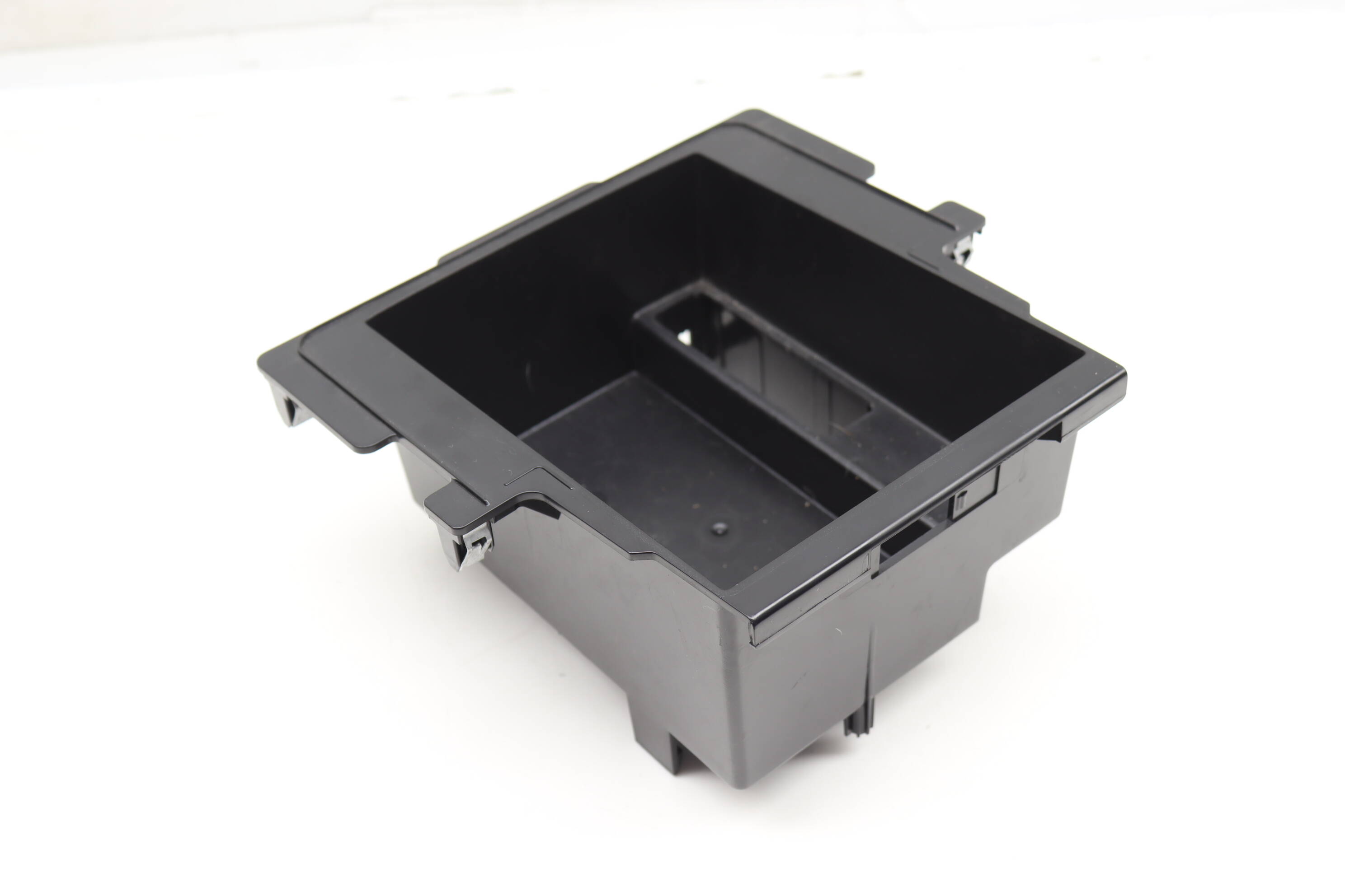 Center Console Storage Bin / Tray 8S0864981A